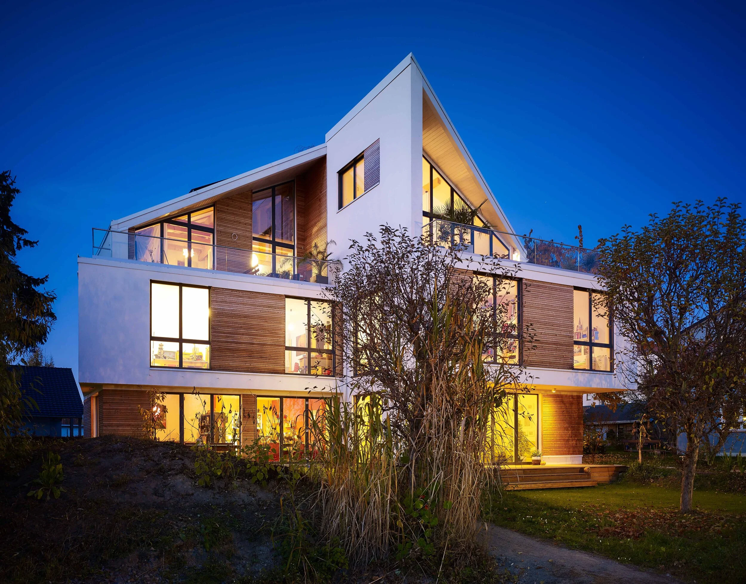 BAUKOMPLEX_Haus_am_See5.jpg