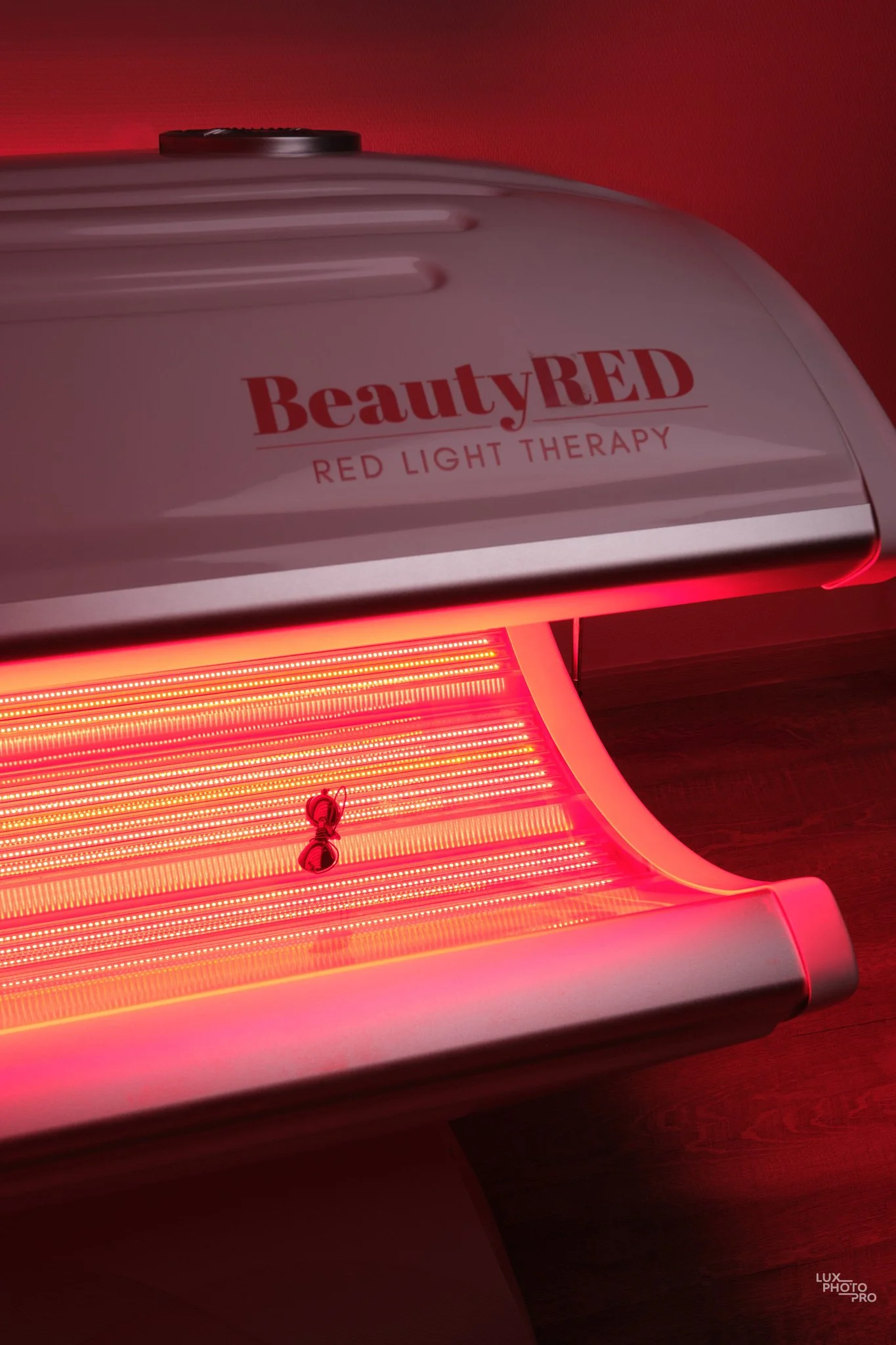 BeautyRED_view_on_logo