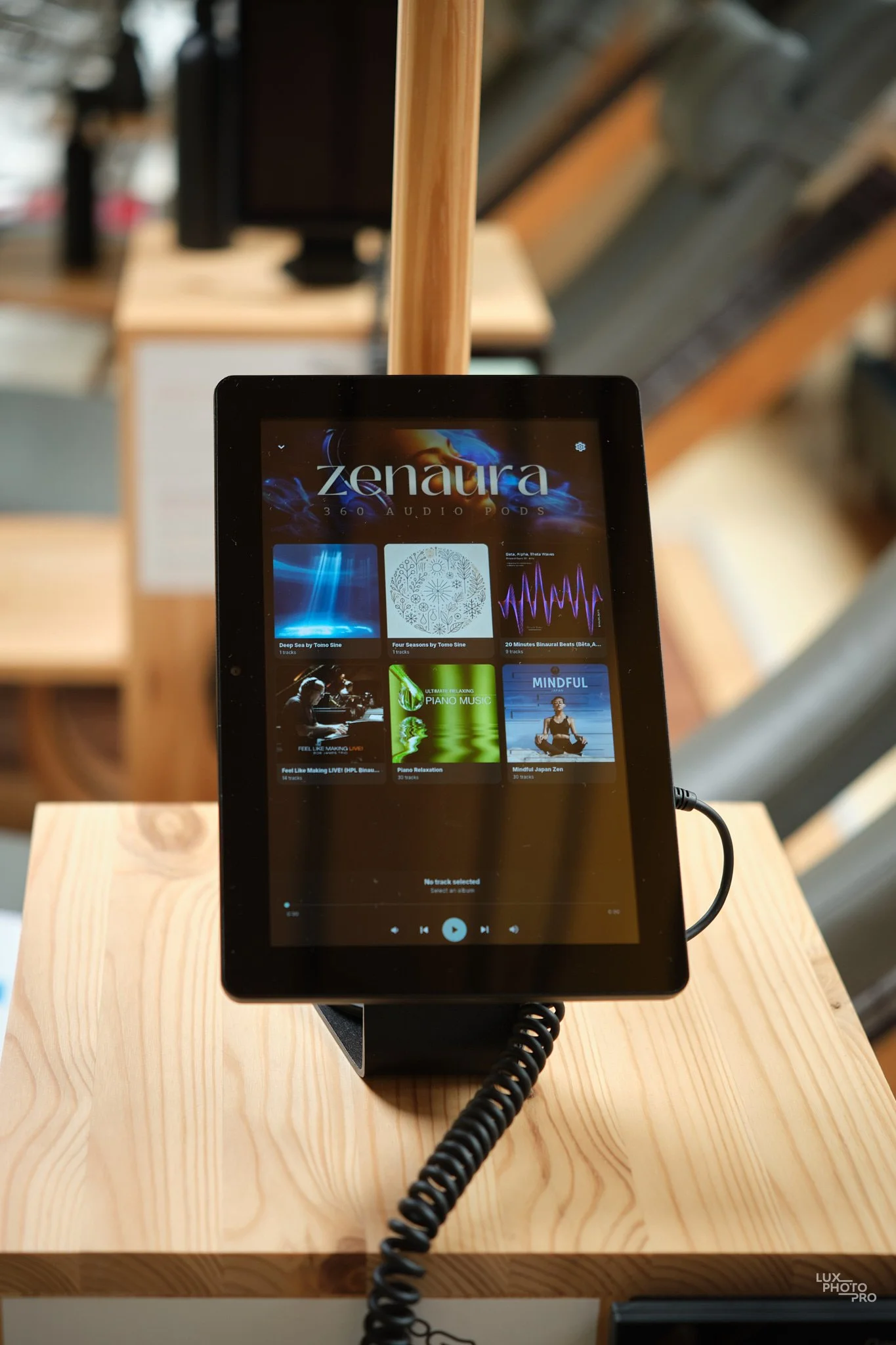 Zenaura, binaural audio pods for spa, wellness