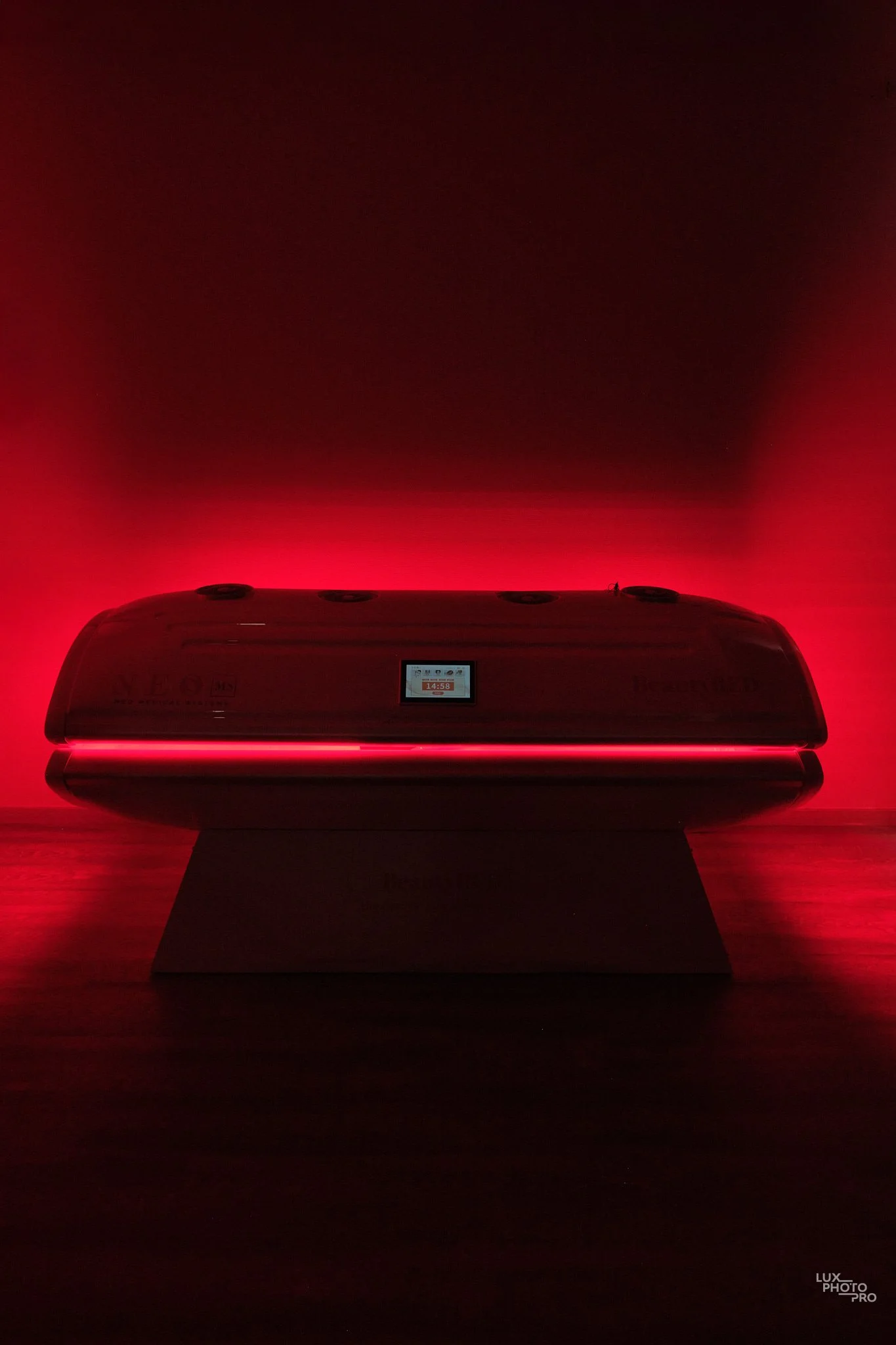 BeautyRED_Dark_view
