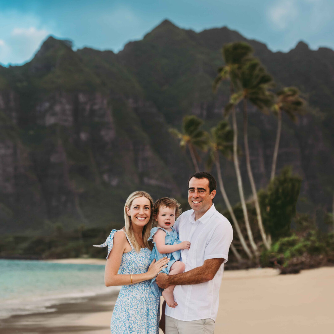 In just a matter of months, a new baby will make 4! I hope to see these clients during their next vacay to the islands! ​​​​​​​​​
Visiting or live on Oahu? You can see availability and book your photography session easily online! Just visit https://w