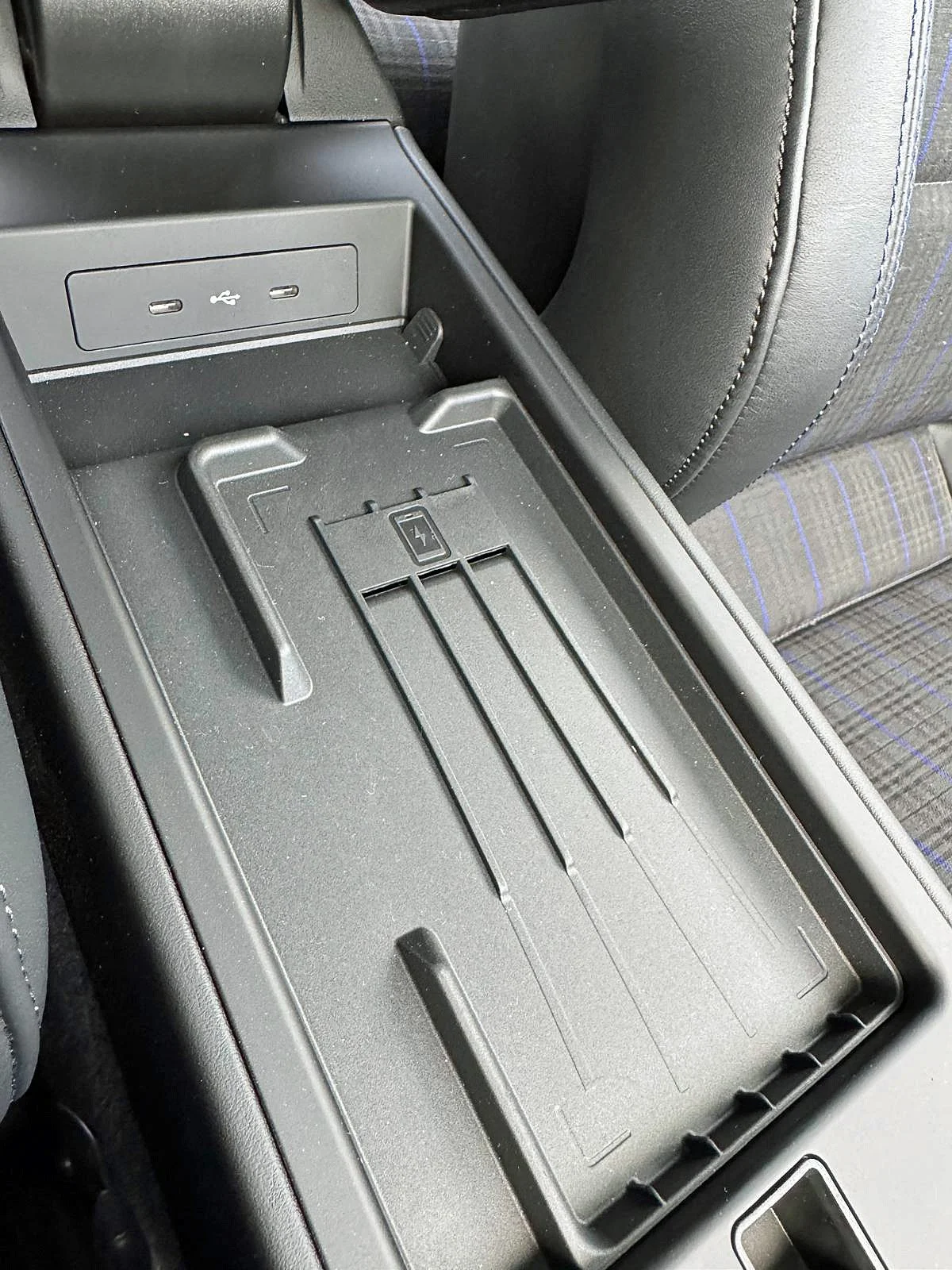 014 WhatsApp Image 2026-01-19 at 12.54.36 a ps.jpg