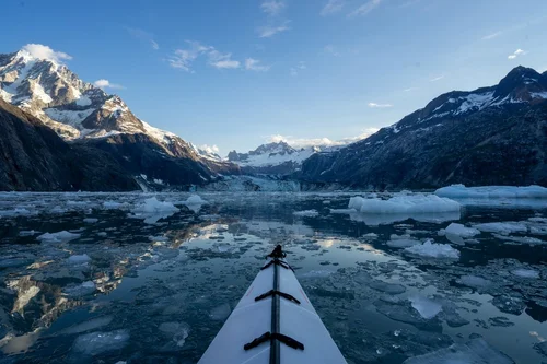 グレイシャーベイ・カヤック