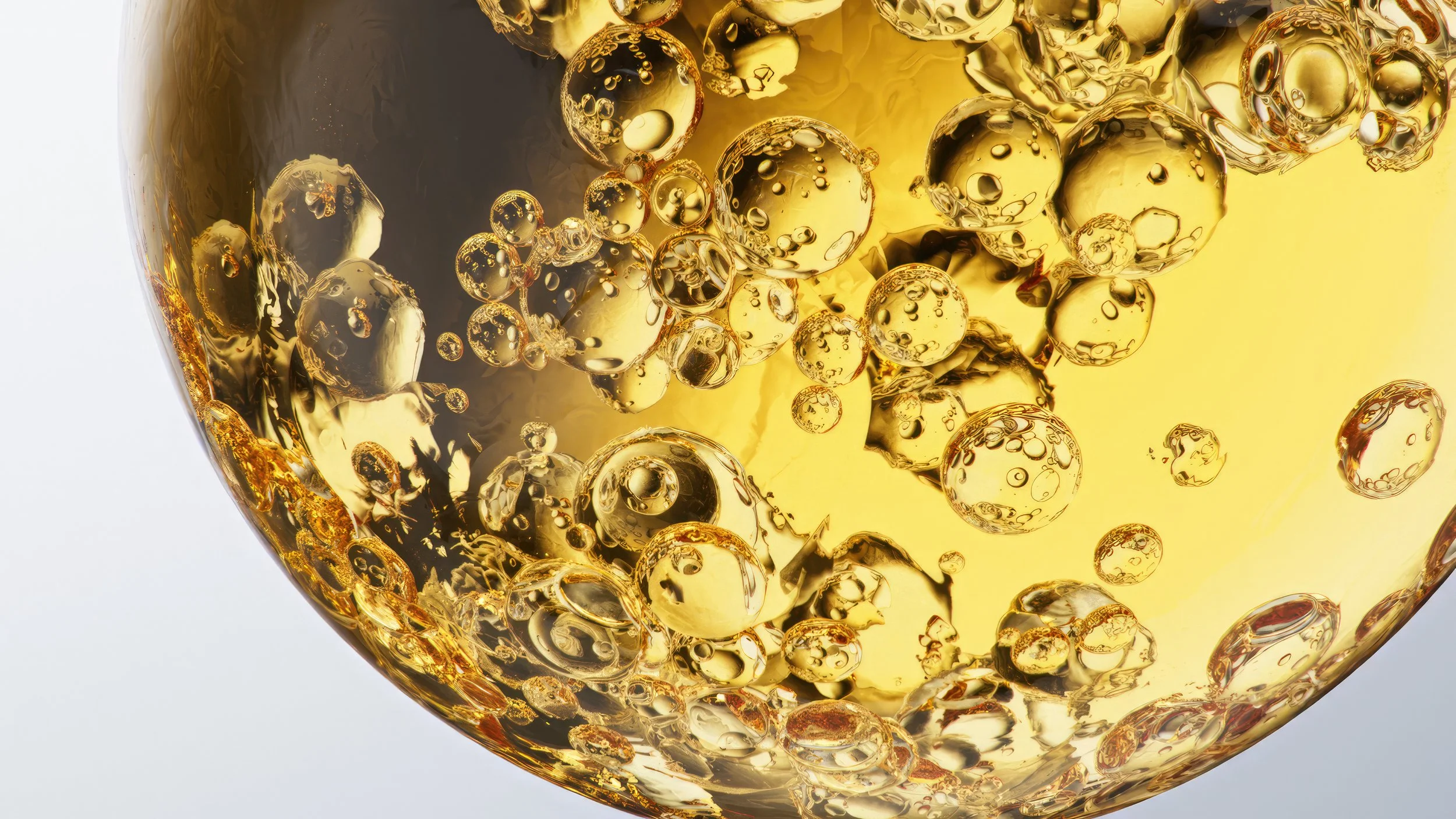 LANCOME_ROSE ABSOLU 80_April_2024_atom_geo_anim_bubbles_v001_still_3-gigapixel-standard-scale-2_00x.jpg