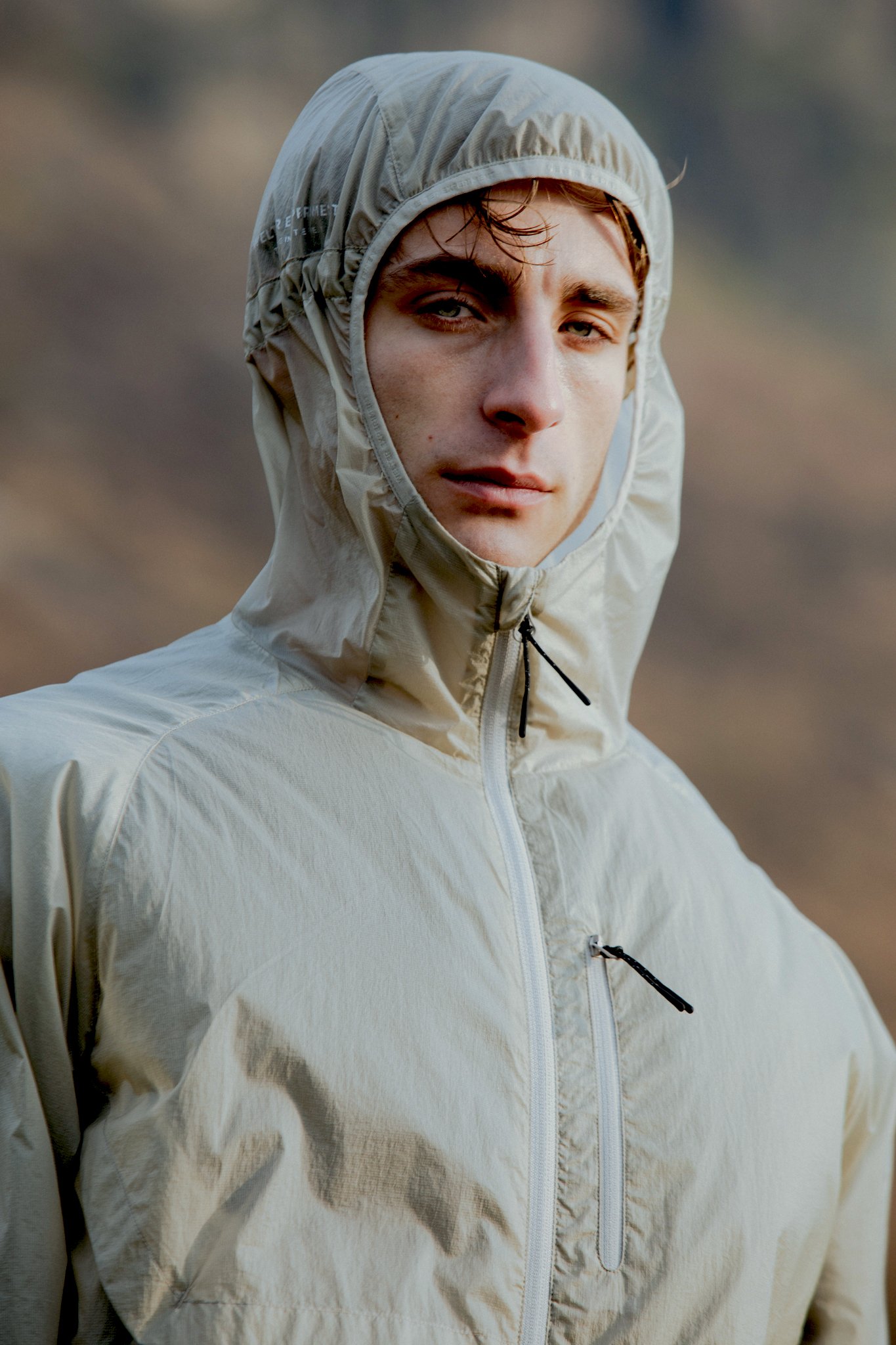 Welter Experiment 07 - Sense of Summit: Silencio