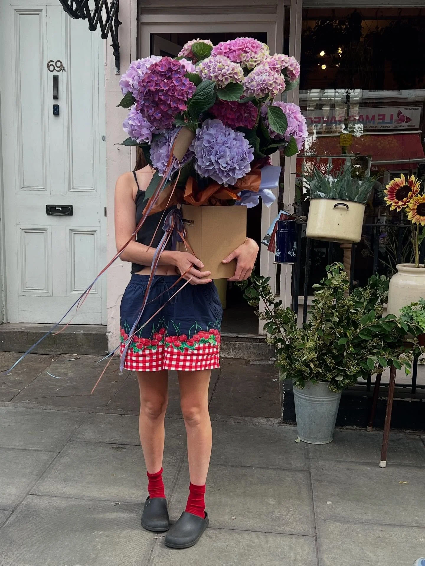 Mass of hydrangeas xxx #hydrangea #flowershop #londonflorist