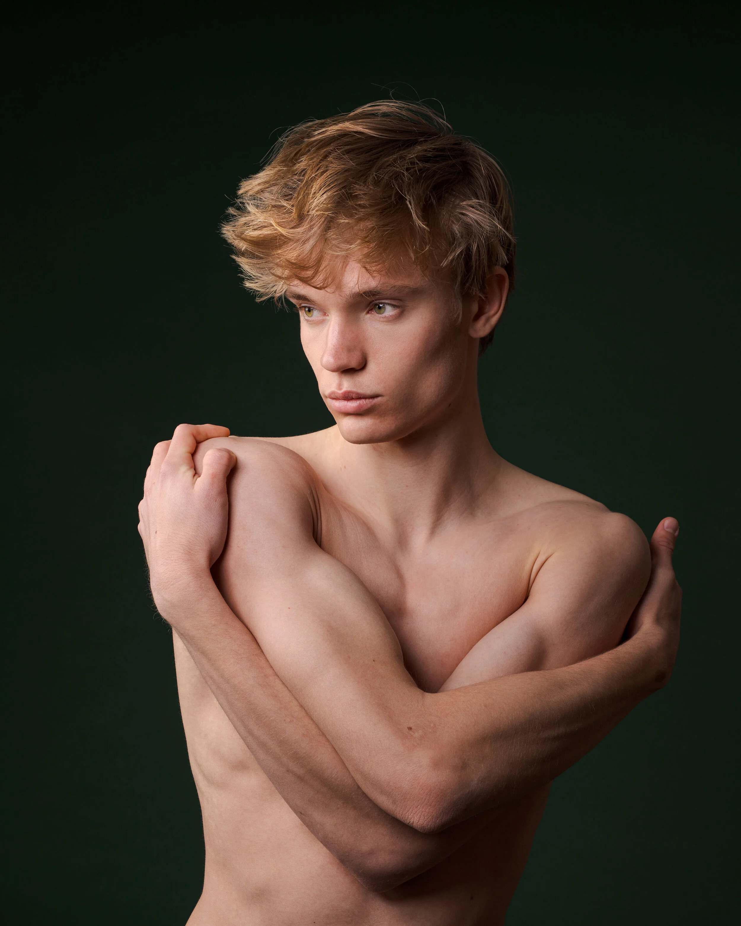 Moe-202104040217-Edit-v.jpg