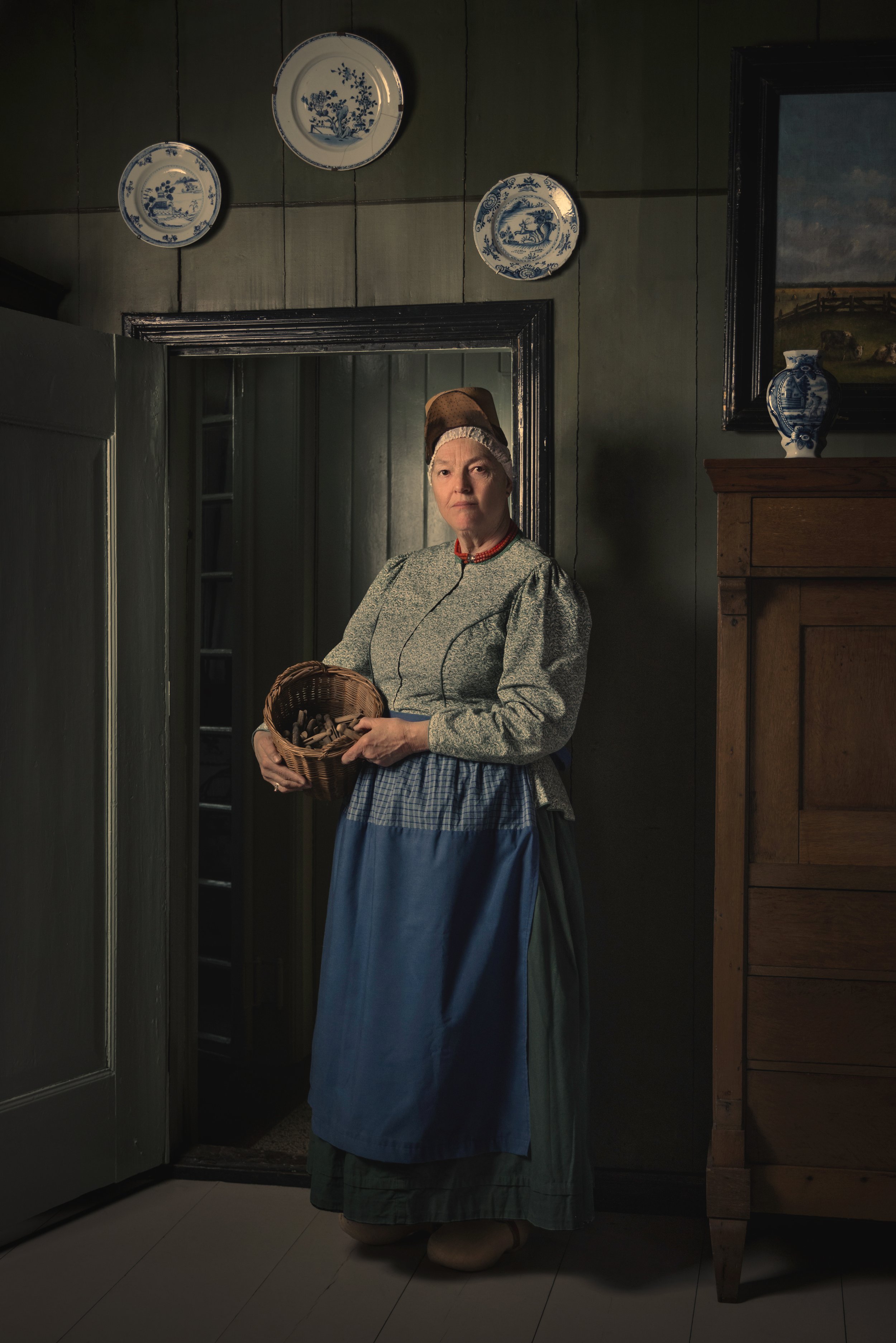 klederdracht_West-Friesland_Vrouw kopie.jpg