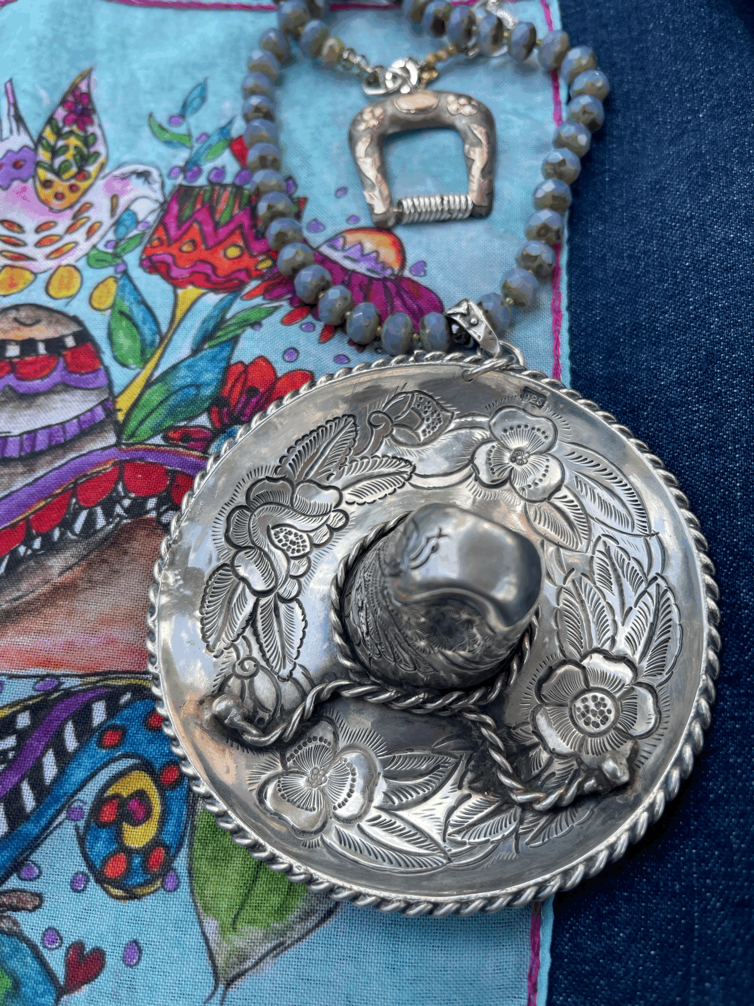 Flores de Plata - Silver Flowers