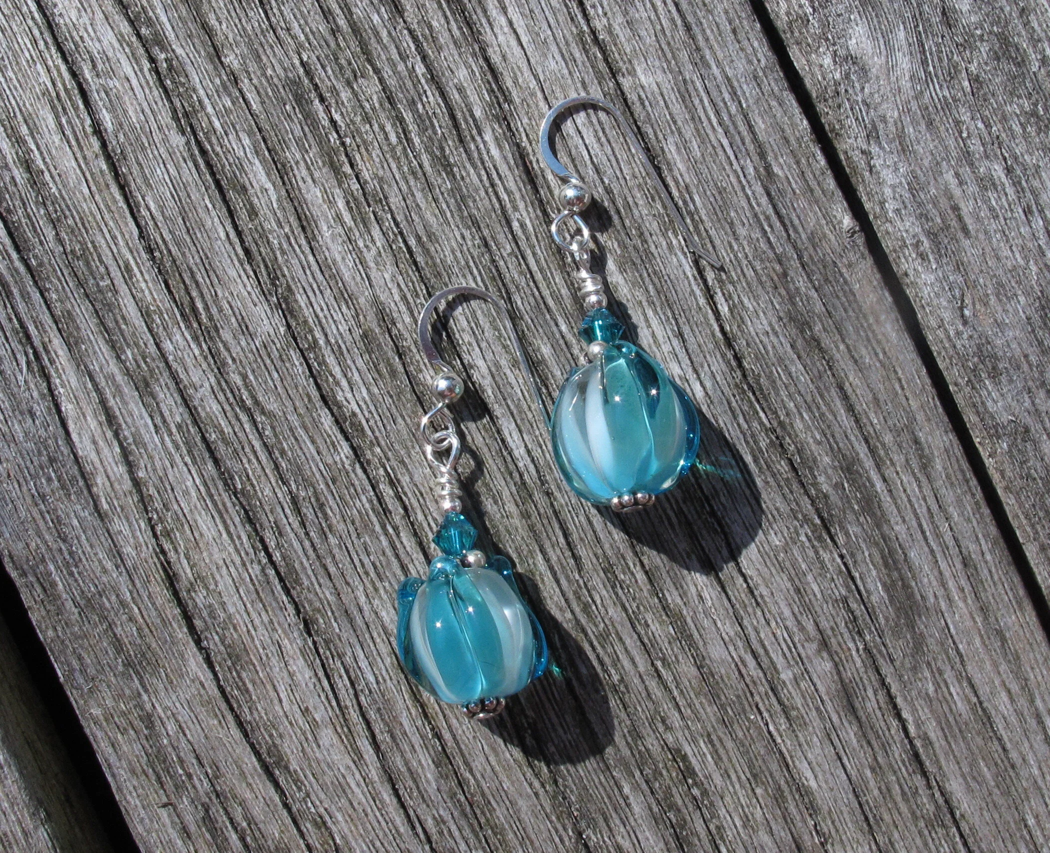 Tulip 8 Dk Aqua on deck.JPG