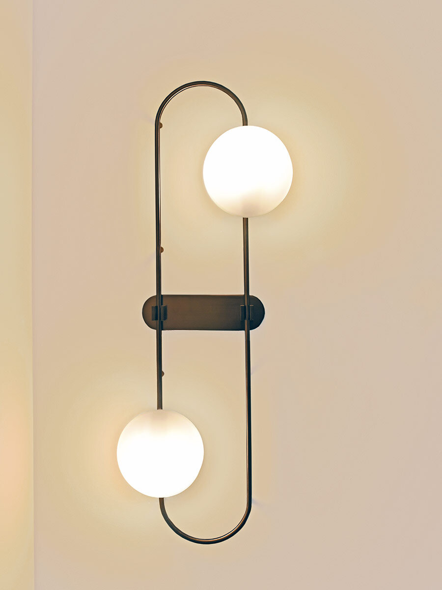 Lusive - Raymond Wall Sconce