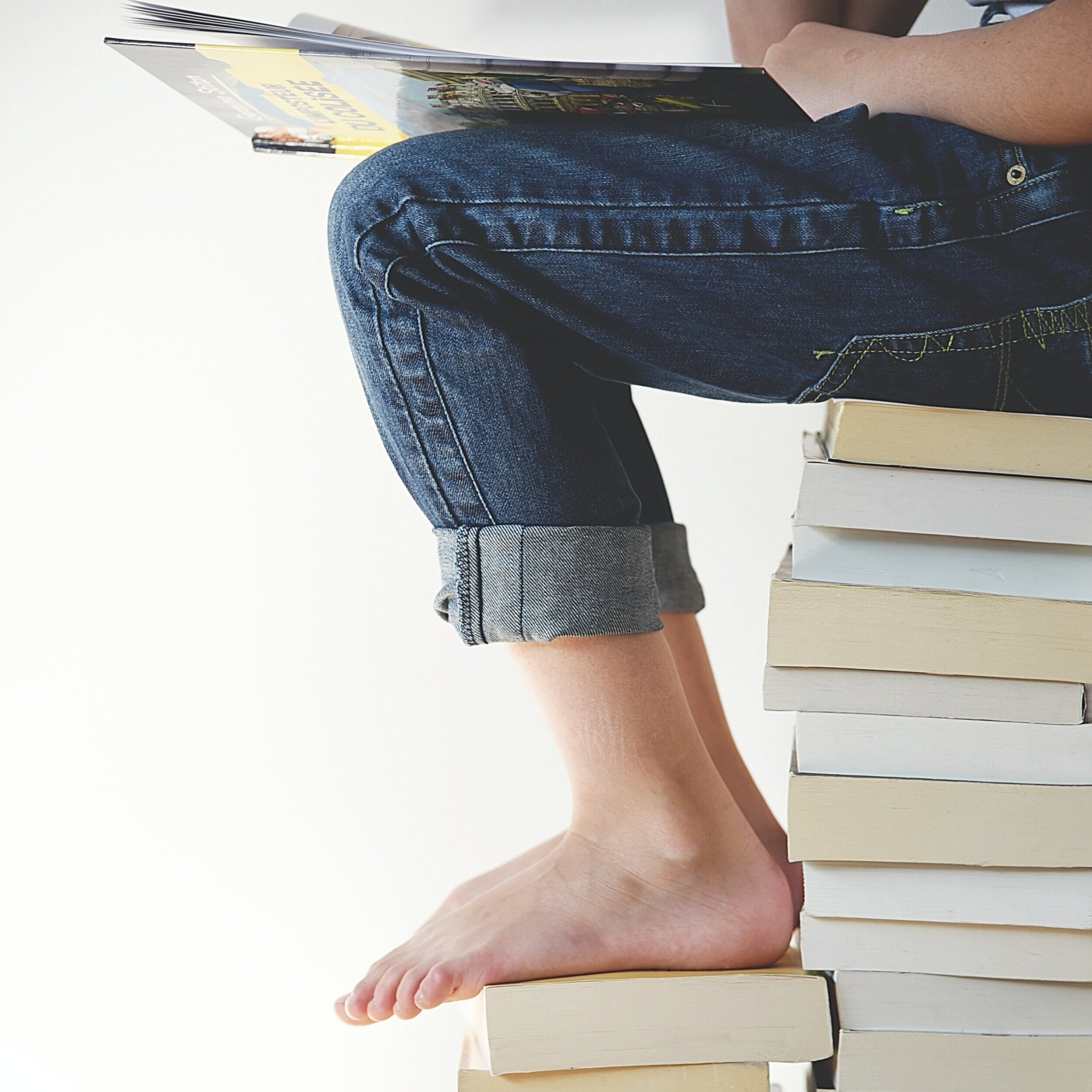 reading+on+books.jpg