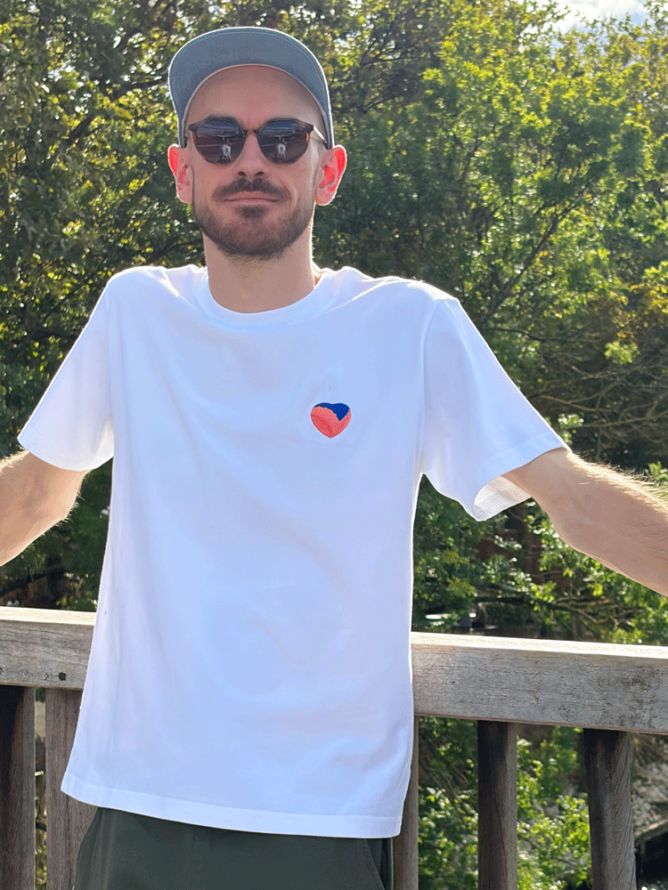 coucouaurelien-t-hirt-blanc-peche-broderie-1.png