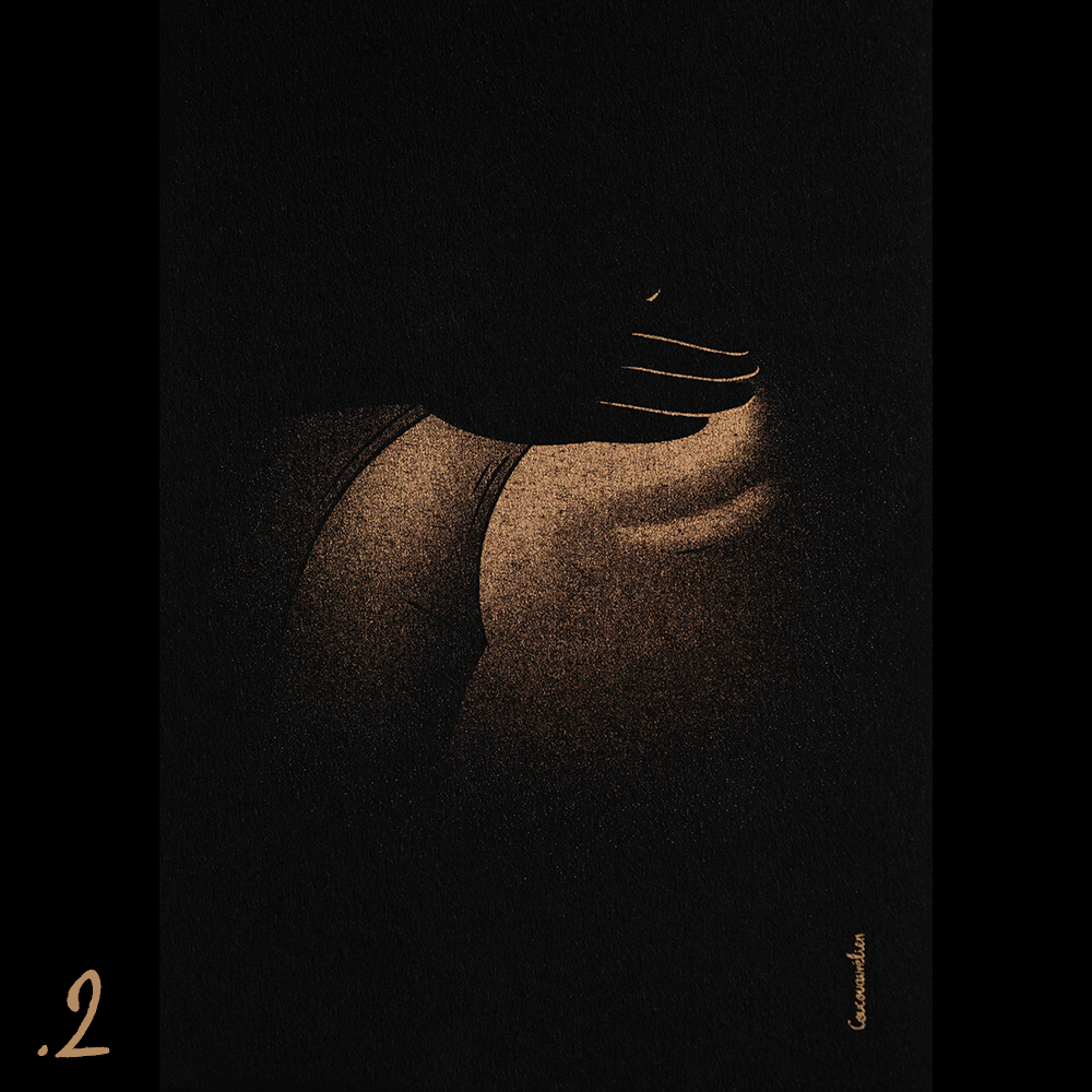 2.coucouaurelien-carte-postale-erotique-sensuelle-sexuelle-amour-tendresse-risographie-or-fesser.png