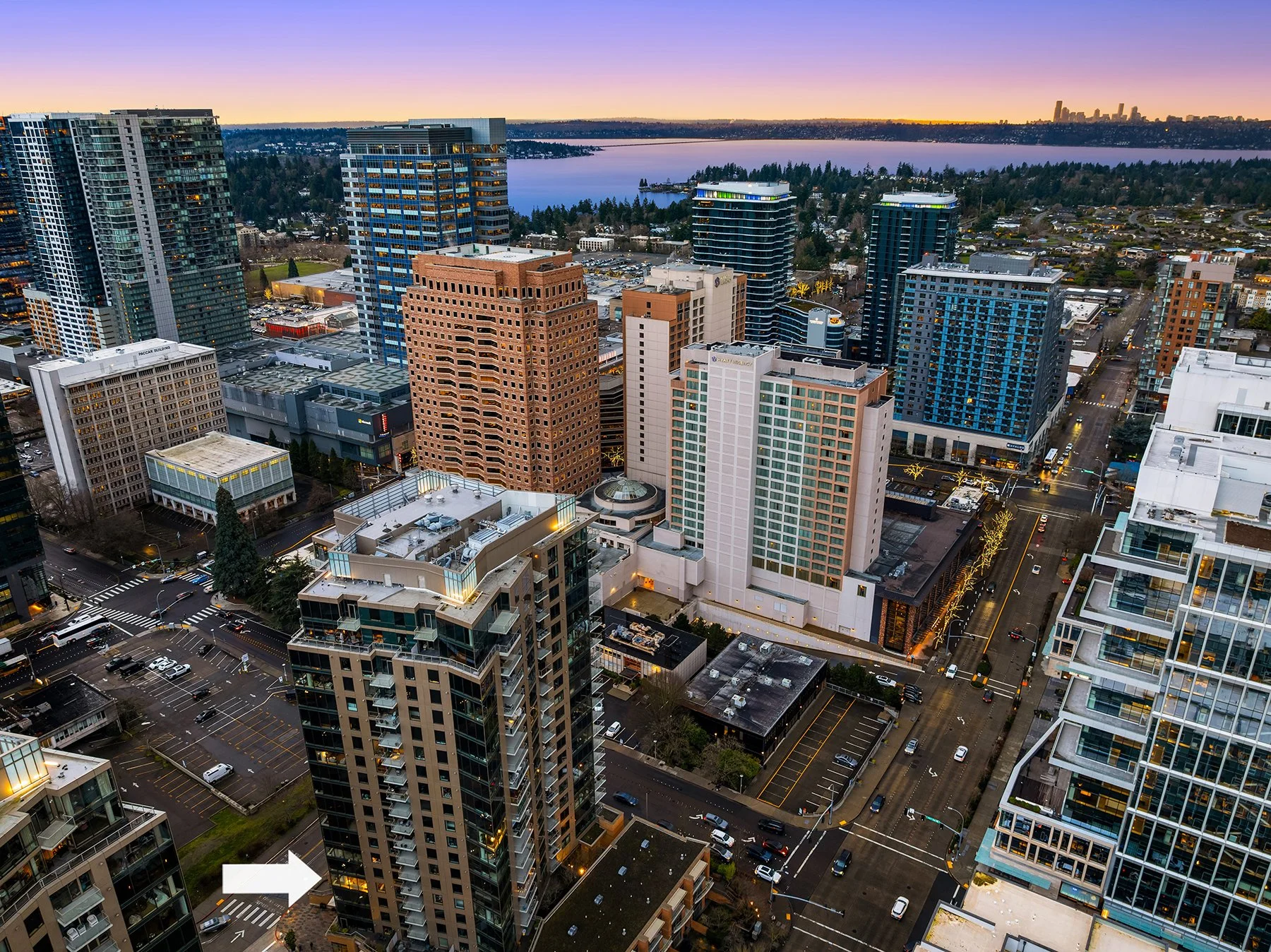 Web_52_with arrow.jpg