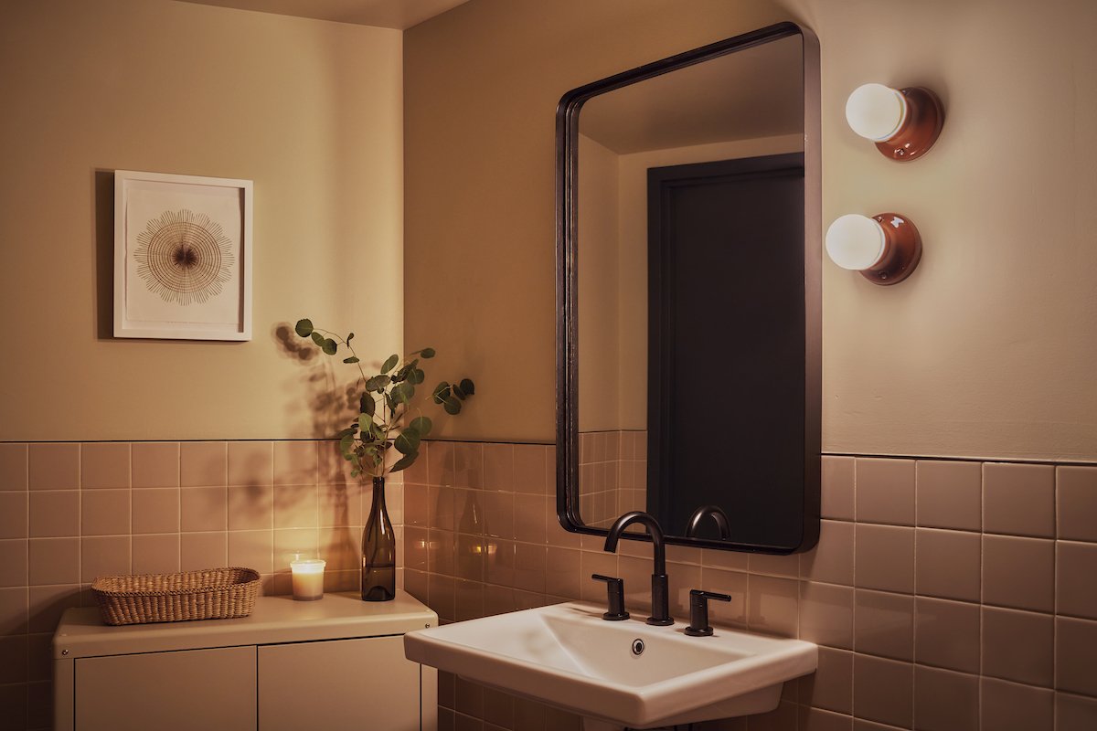 BATHROOM-0352-F copy.jpg