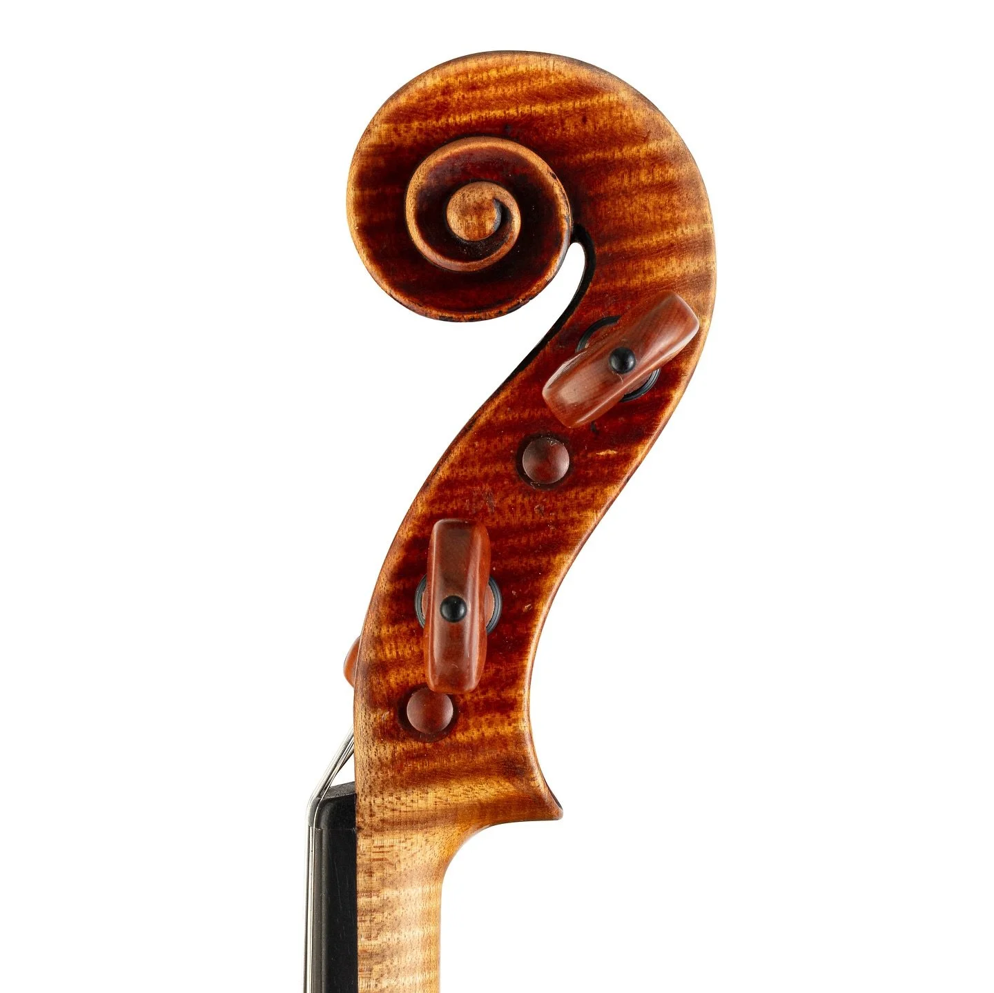 A fine violin by Jean-Baptiste Vuillaume is now available at Ruschil London. Made in Paris, 1862 this Stradivari model has been created by one of the greatest luthiers in history. It is spectacular in all areas, a masterpiece. 

#violin #violinmaker 