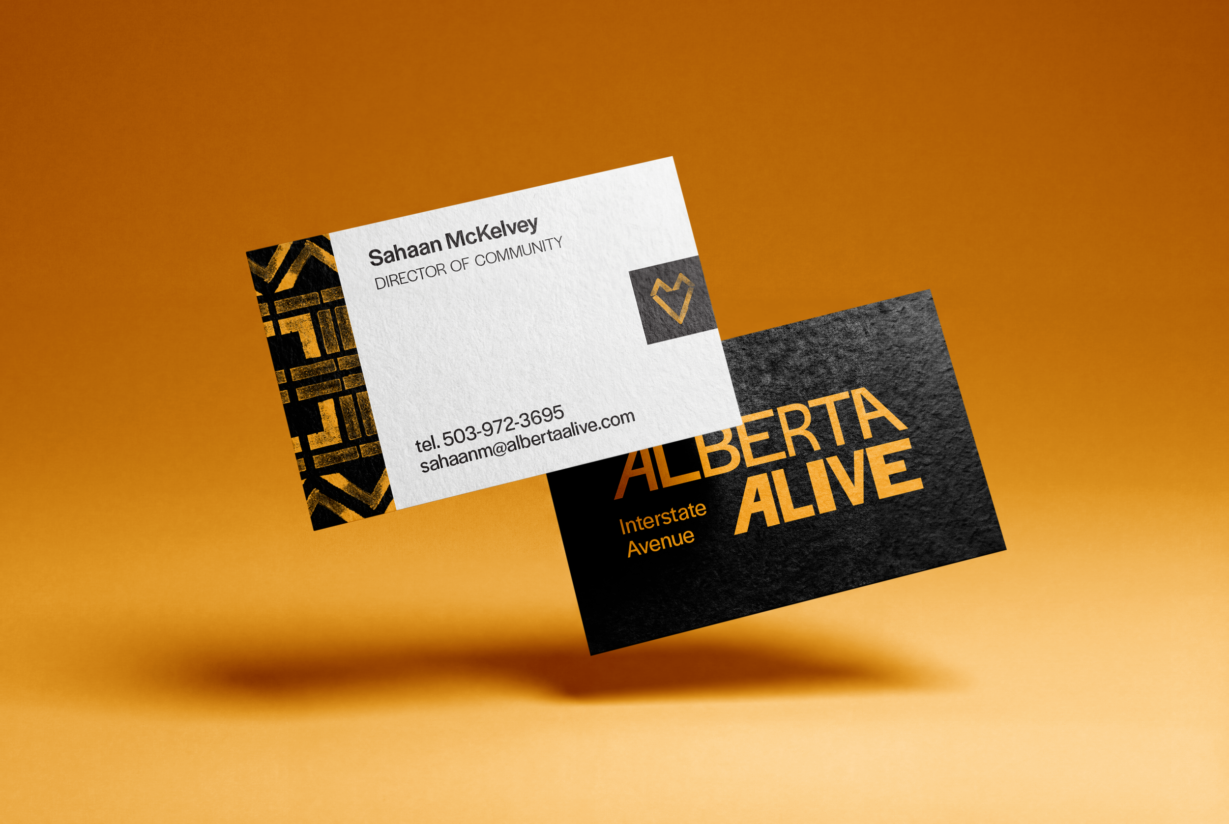 Business Card Mockup - Yellow.png