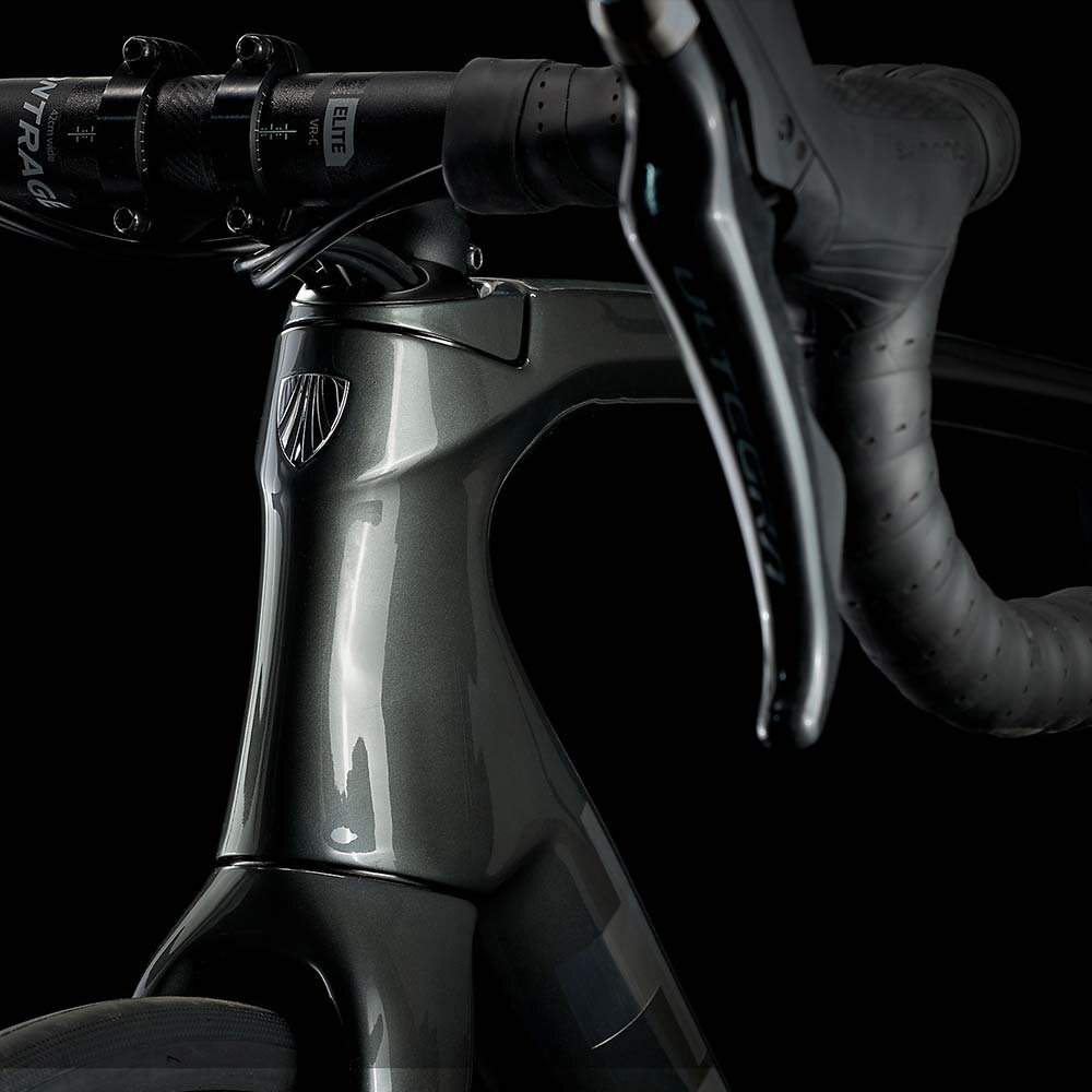 Trek Emonda SL 6 Disc Pro Lithium - Grey/Brushed Chrome — BIKEFACTORY  HAWAII - HONOLULU - WAIPIO - KAPOLEI