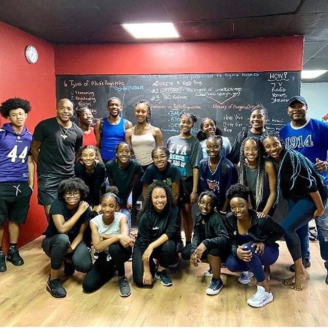 West Las Vegas Arts Center is loaded with some of the most AMAZINGLY gifted young people in the Las Vegas Community. For years, it's been my honor to support this awesome family of artist! *Repost*
Special SHOUT OUT❗️❗️ to Markevius Faulkner @markevi