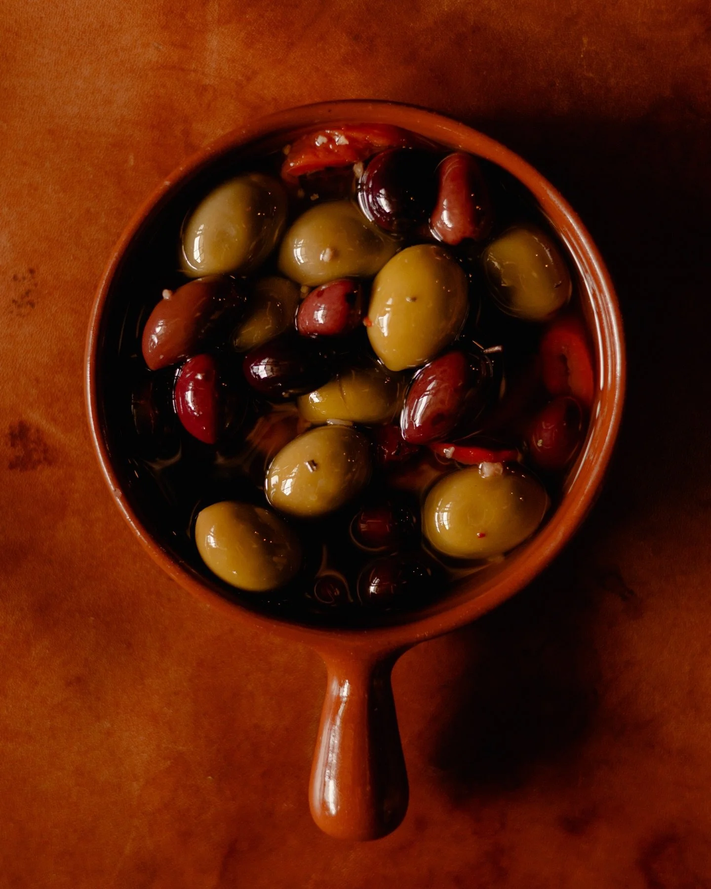 olive appreciation post 🫒
are you a crunchy or soft olive lover? we can&rsquo;t choose 🤤