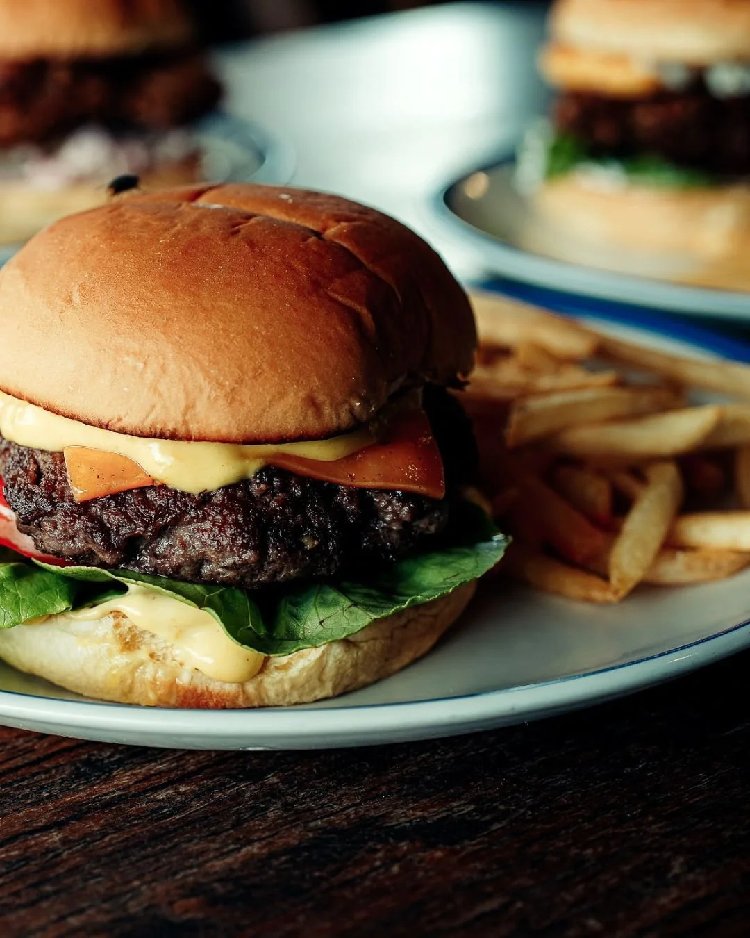 It's international hamburger day!
The simple food that is the basis of any pub menu worldwide. Always there for you when you're not sure about the rest of a menu.
Thank you, hamburgers. ❤️🍔