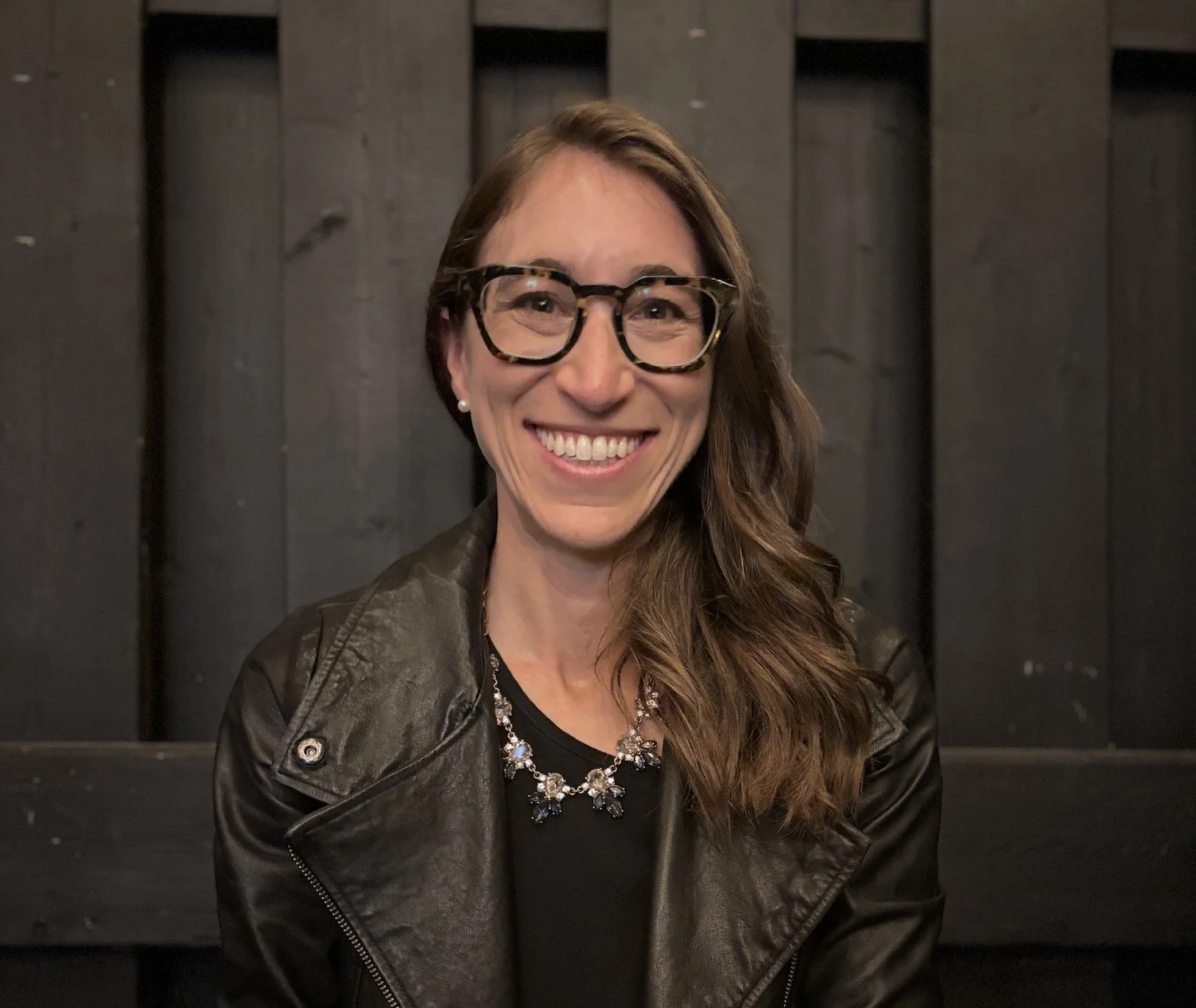 Lisa Zeltzer_headshot web.jpeg