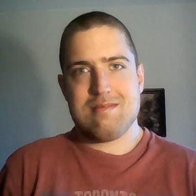 Chris Fash Headshot.jpg
