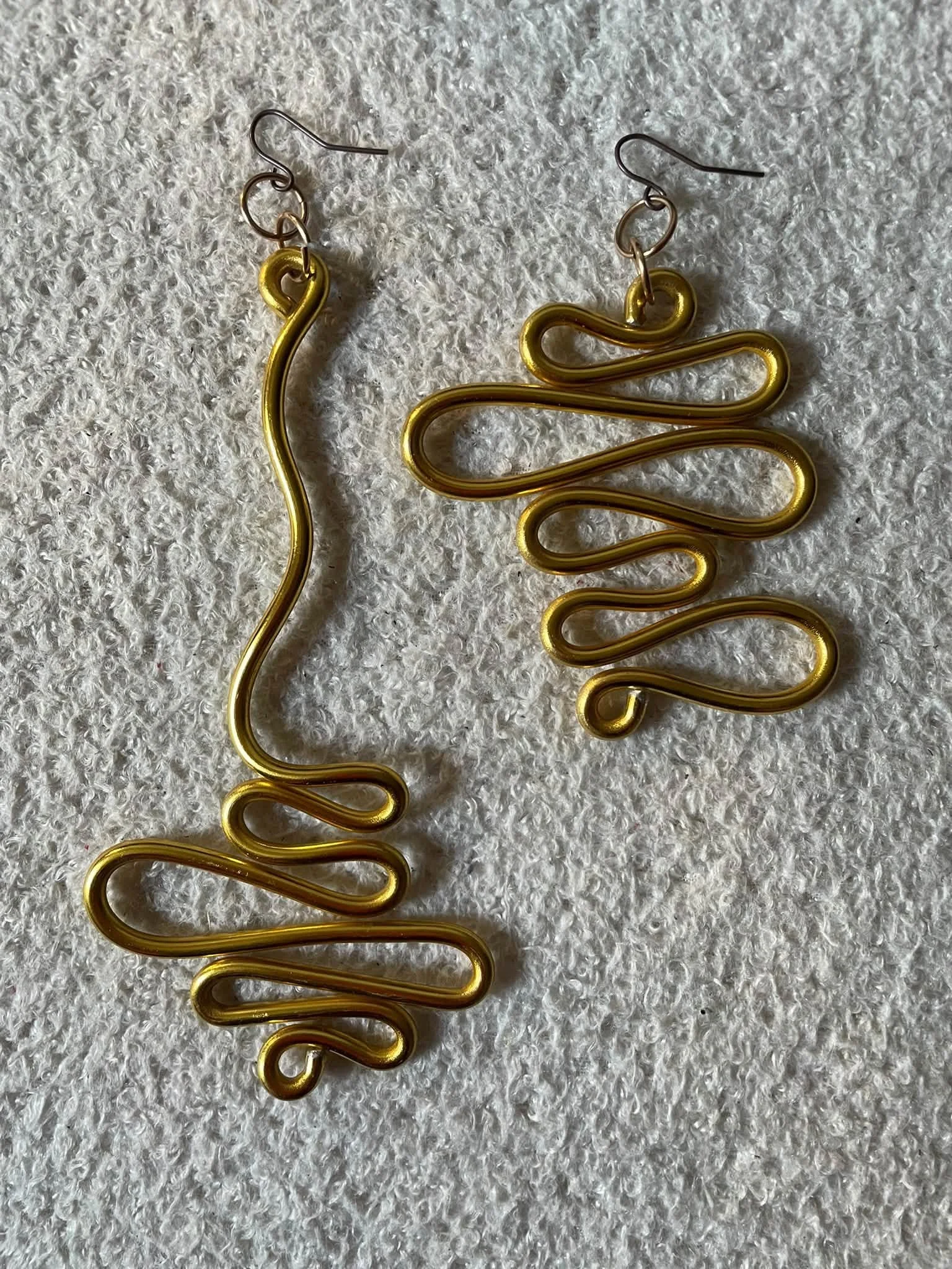 Libra Gold Wire earrings