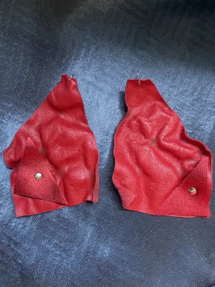 Distressed Red Wide Leather ER