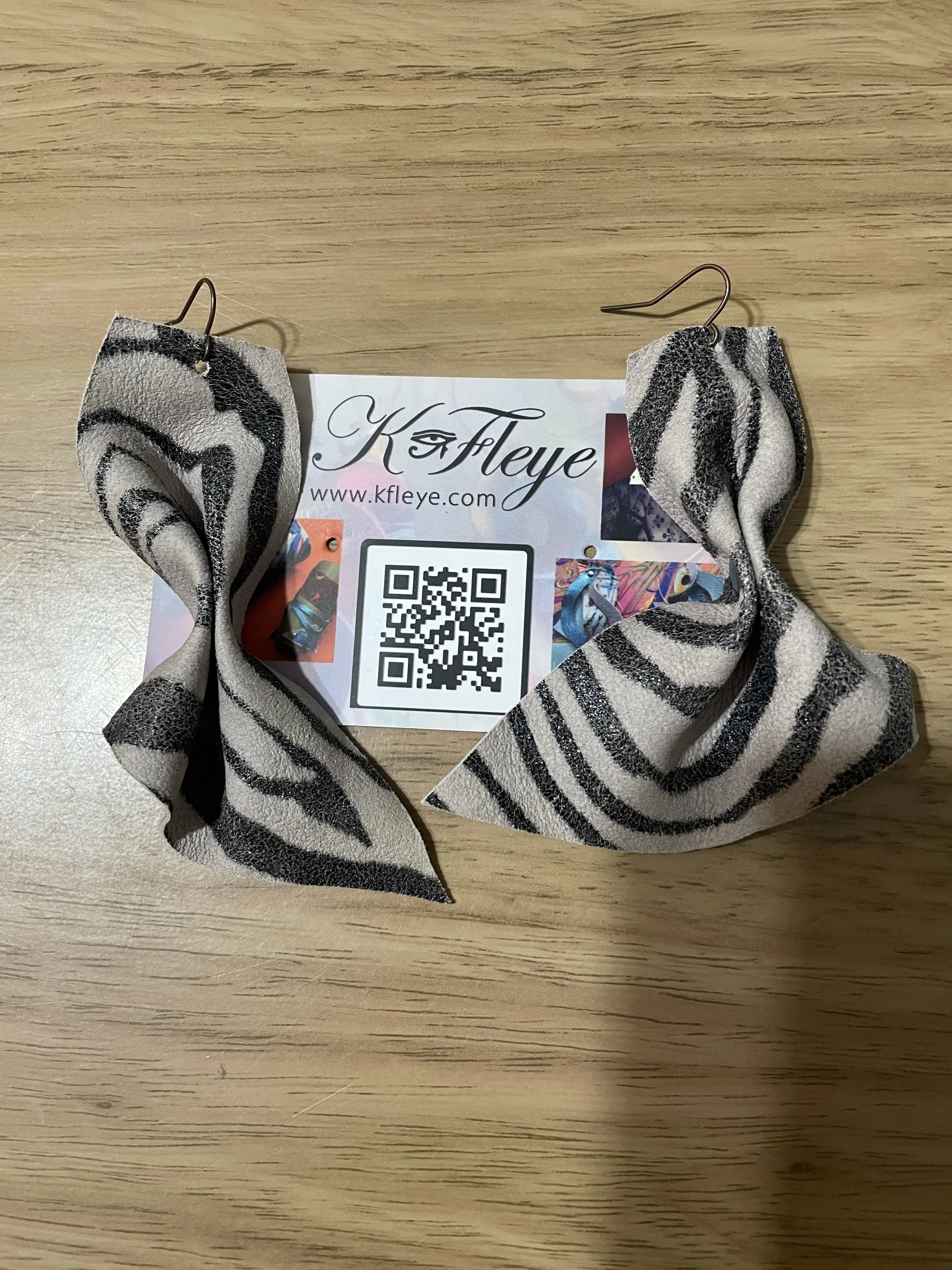 Zebra Bows