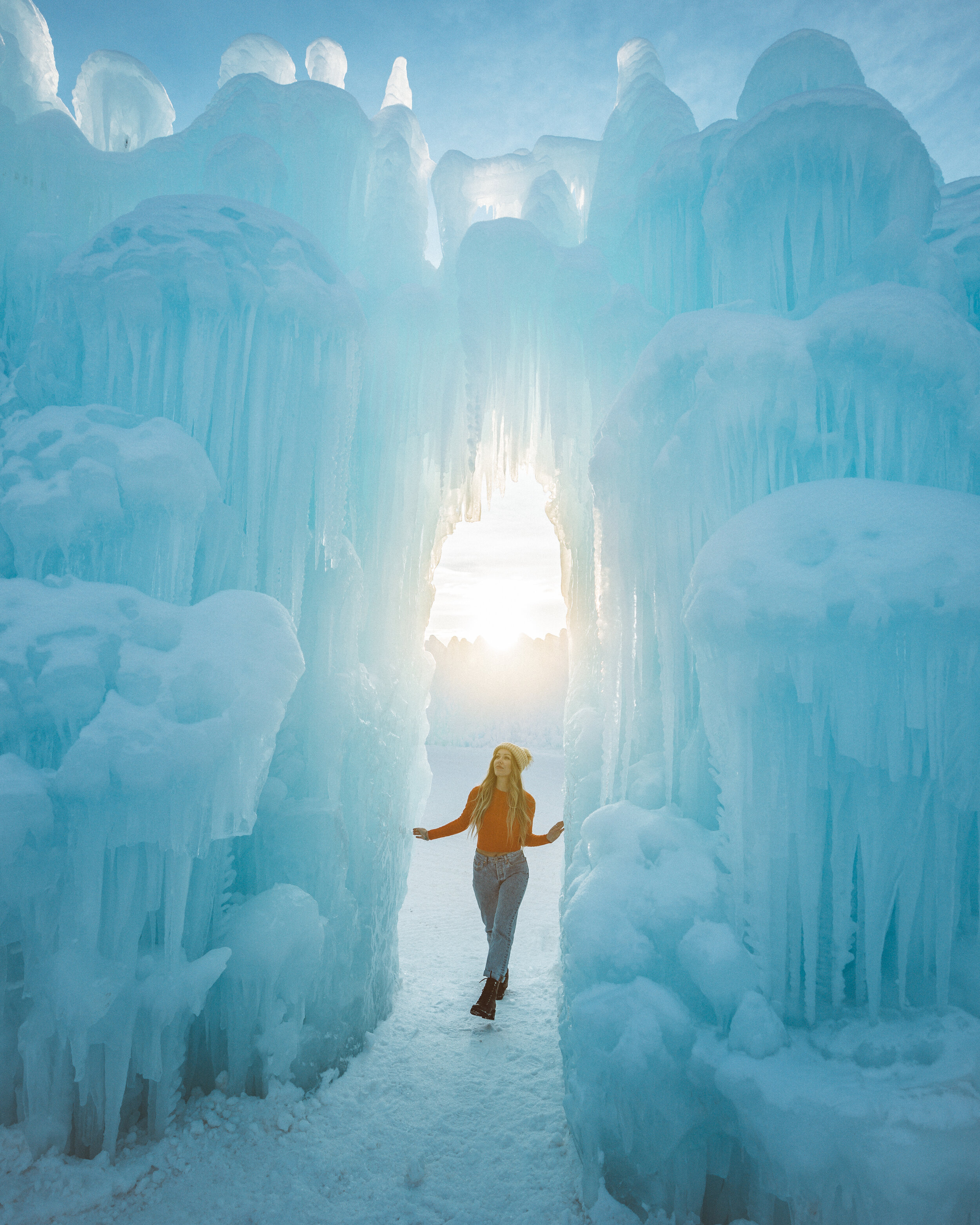 icecastle.jpg