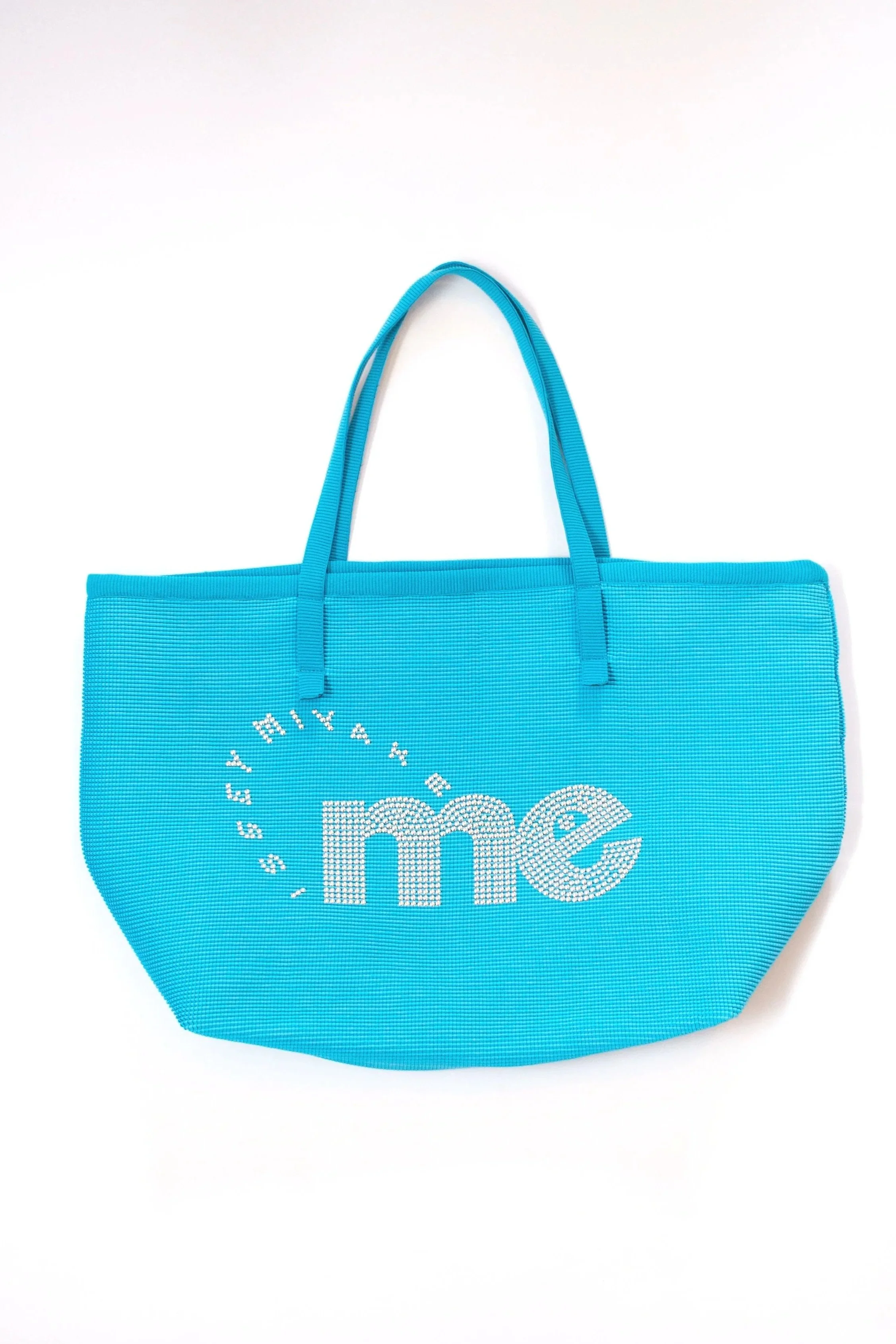 Issey%2BMiyake%2BME%2BBlue%2BTote%2BBag%2B-%2BSozo%2BAmour%2B2025.jpg