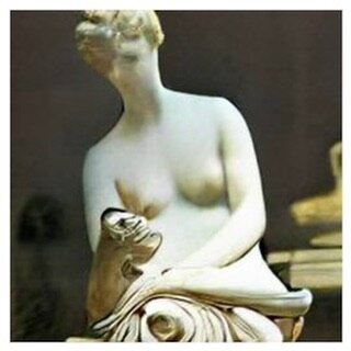 #📱

&ldquo; #Scrolling &rdquo; 

From the Series &ldquo;The Borghese Venus playing with Instagram Filters ( #oldmoney #newtechnology )&rdquo; 2022