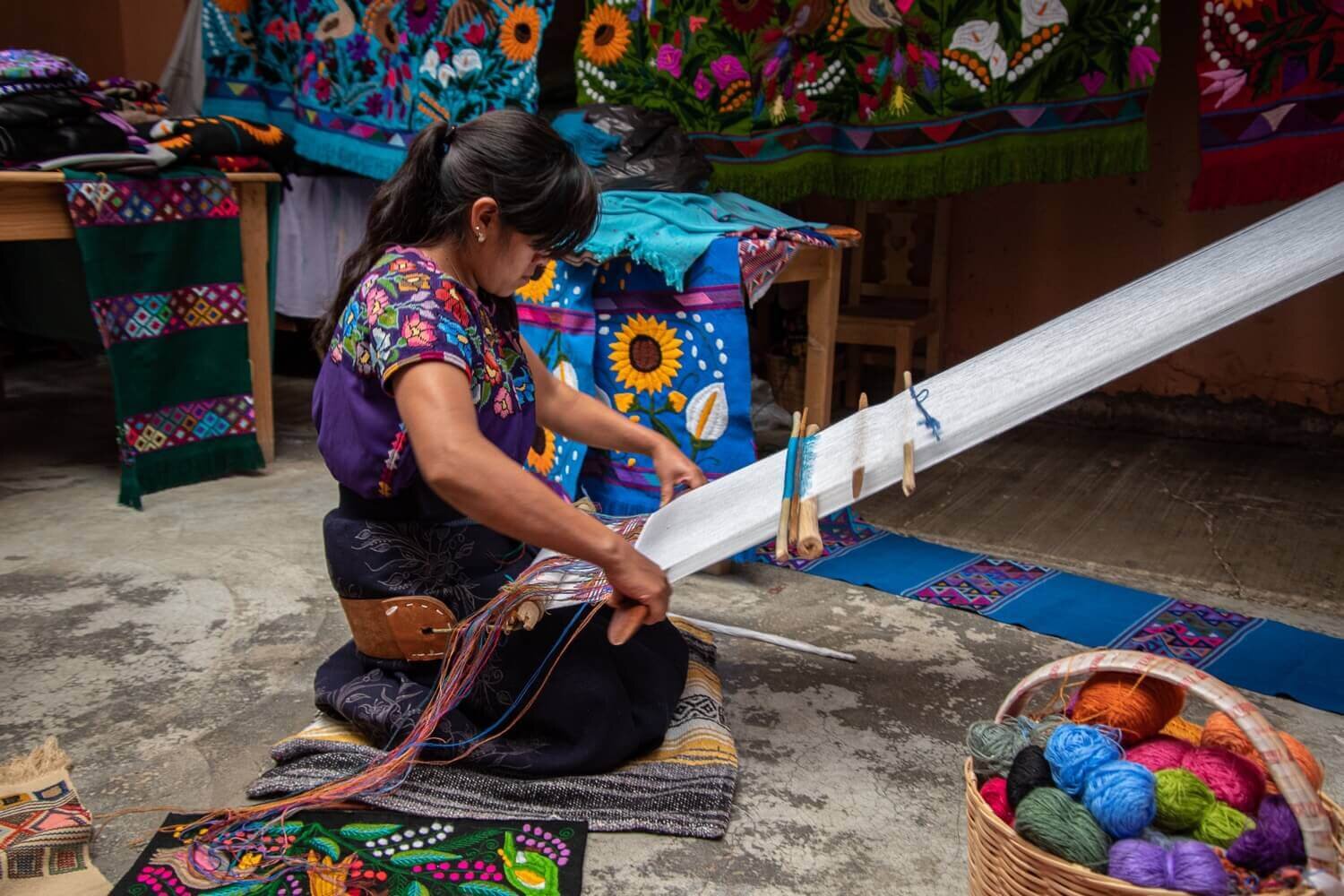 Artesanías de Chiapas: laca, textiles y jaguares de barro — Don Viajes