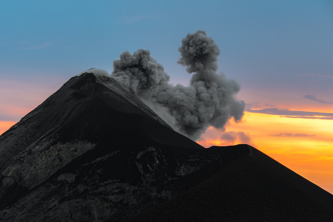 Subir el Acatenango y ver de cerca el volcán de Fuego — Don Viajes