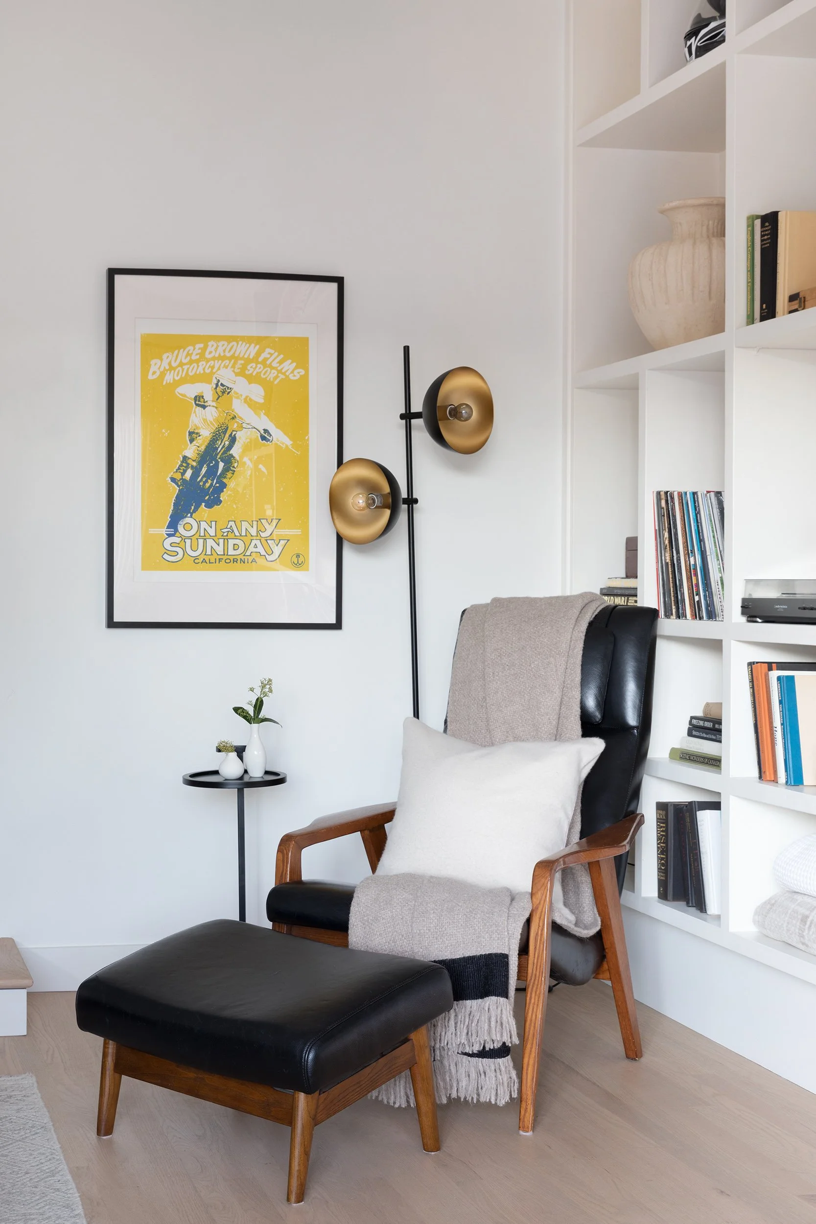 Living+Room+Detail.jpg copy.png