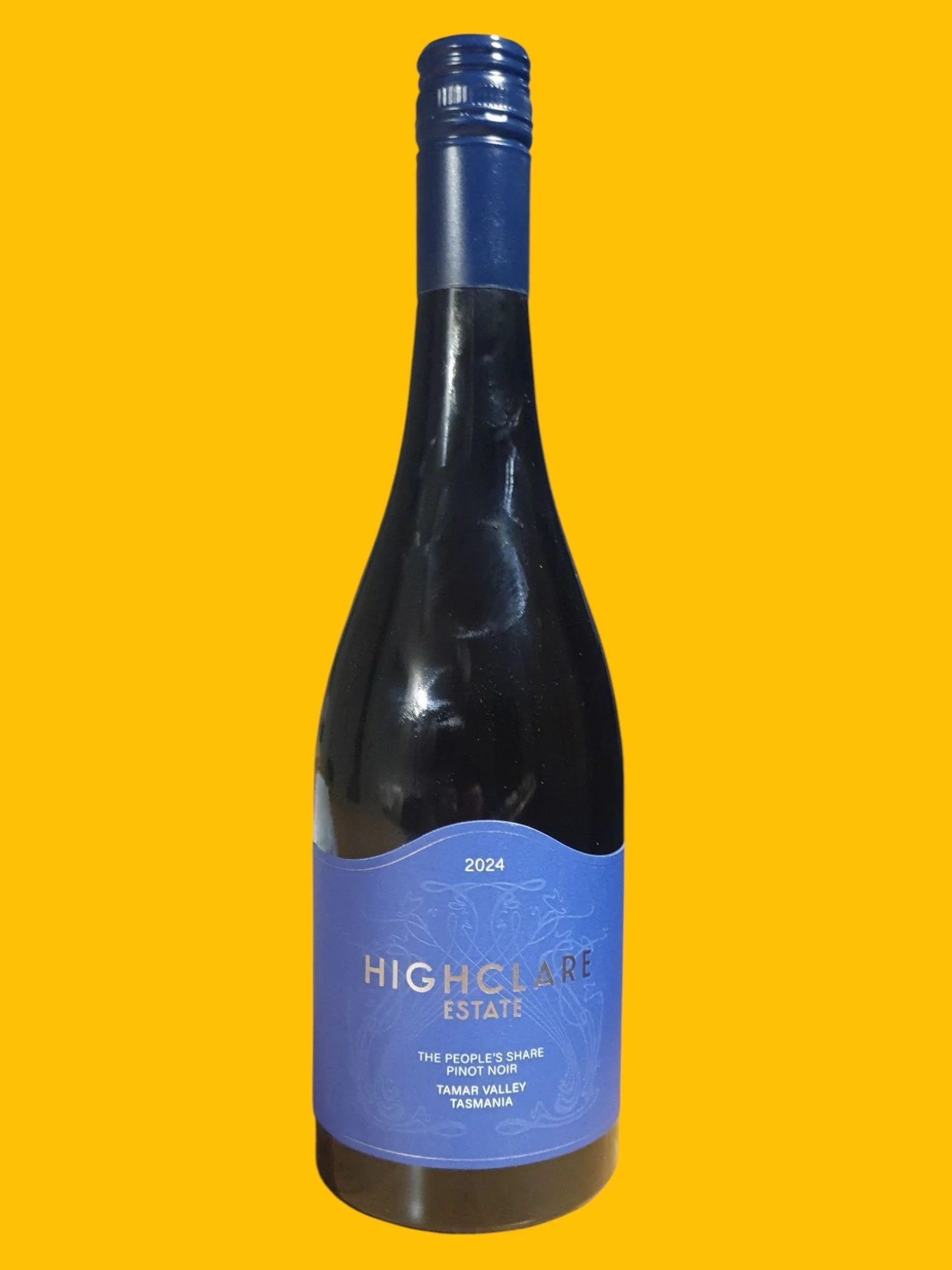 Highclare Pinot Noir-Photoroom.jpg