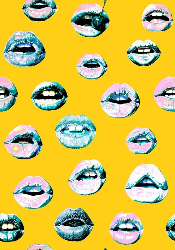 Kiss-Me-You-Fool_Neon-Yellow_52cm1.jpg
