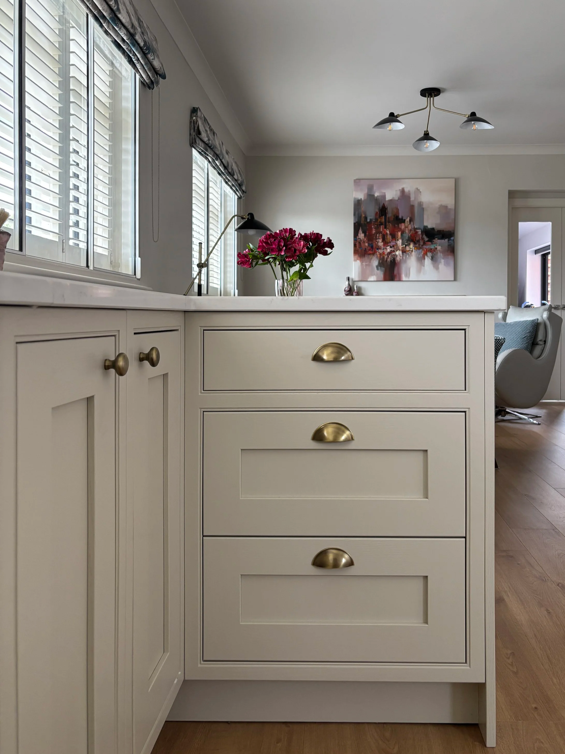 Shaker kitchen drawers