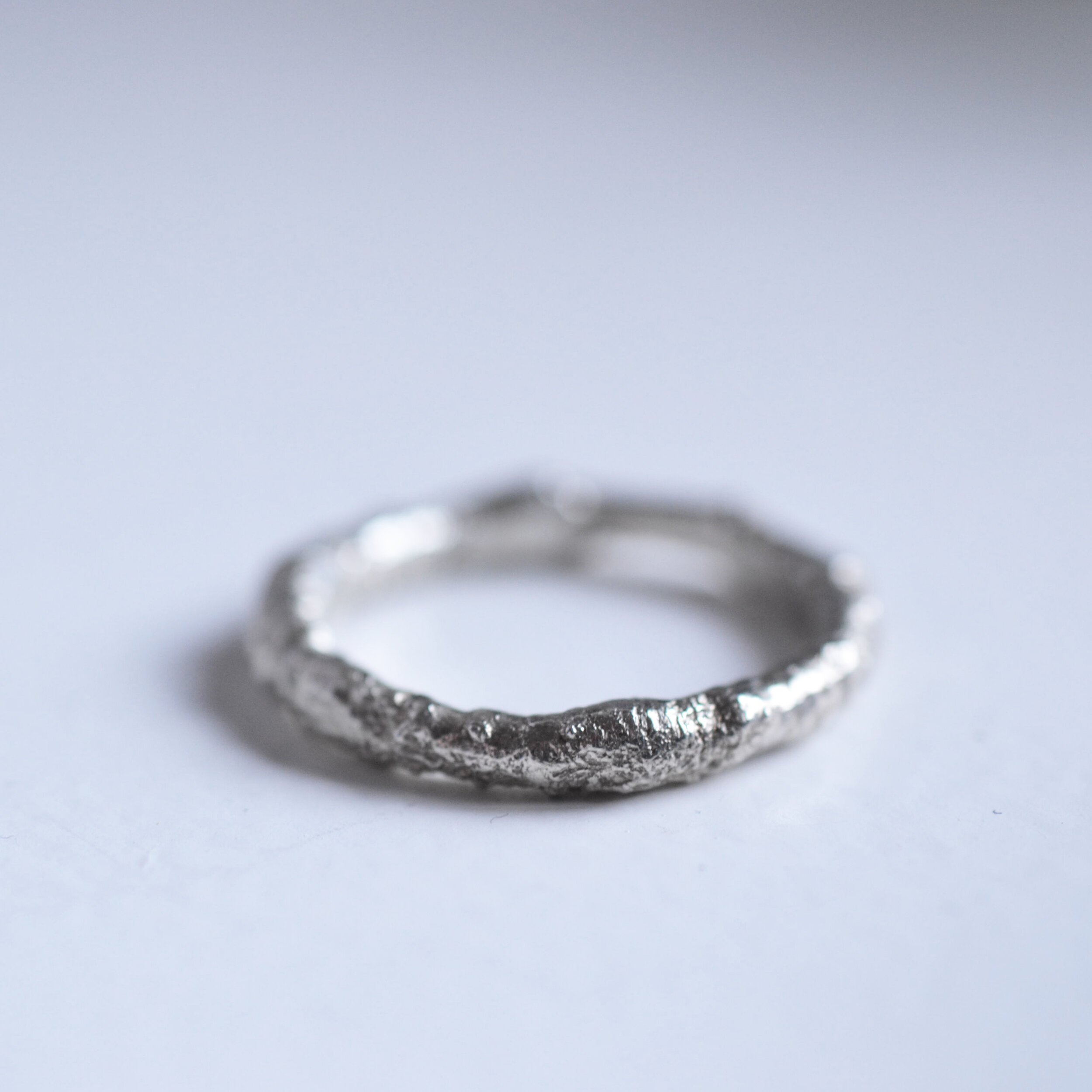 une bague brindille en argent 925 par Bijoux de La Lande