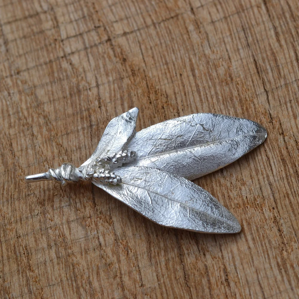 Zp -Broche Plume Art Déco Argent 800 Marcassites Bijou Ancien 1920s - Montres & Bijoux