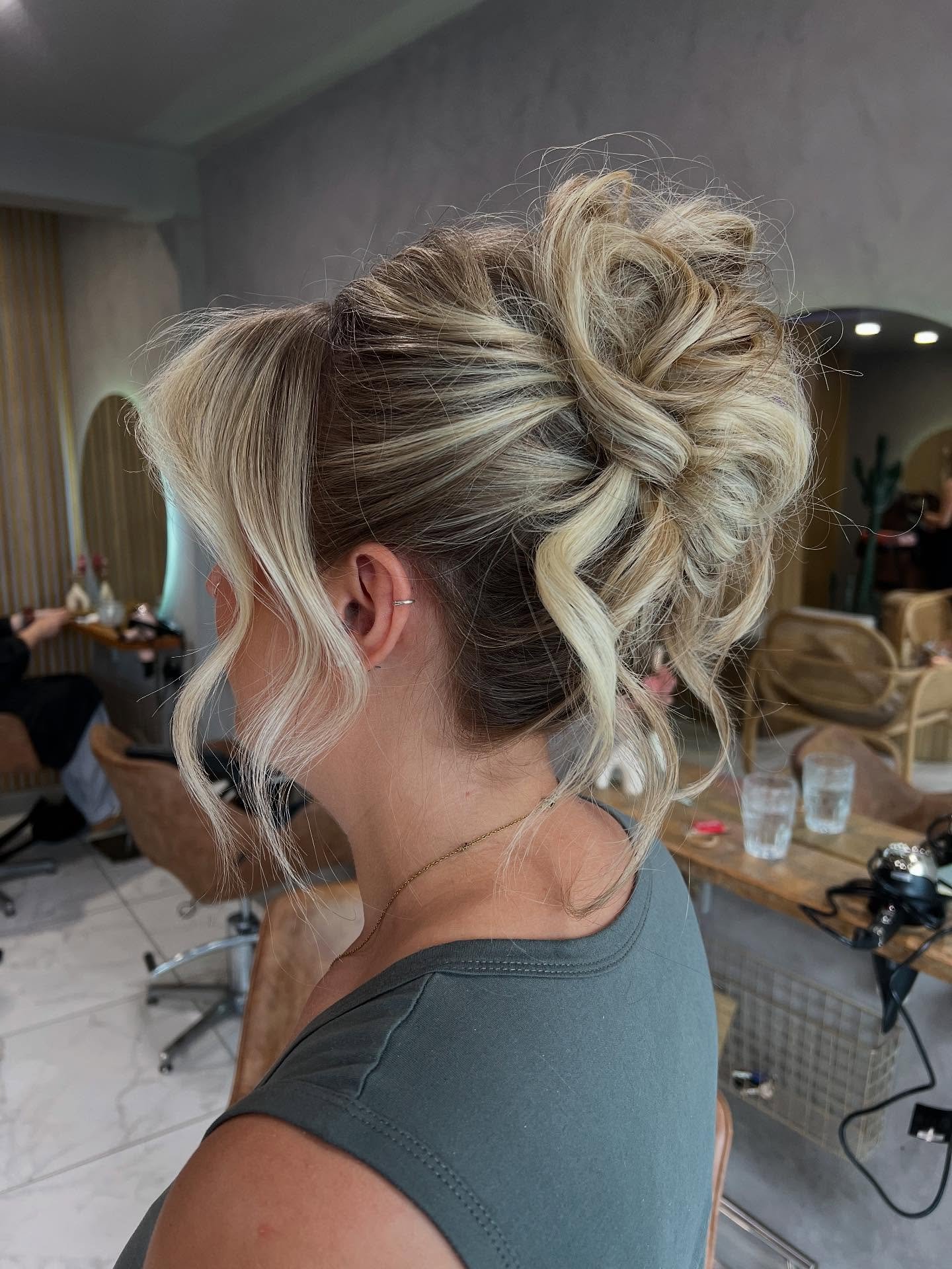 HAIR UP SZN 🤍