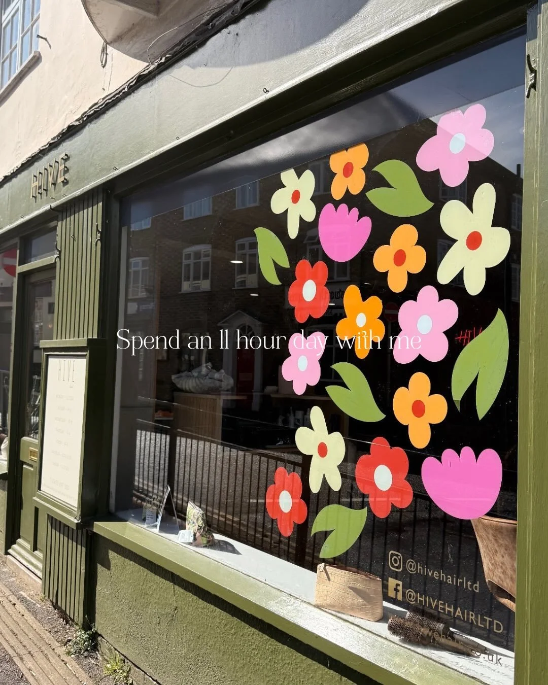 What a typical 11 hour Wednesday shift looks like for salon director Kelly 💇🏼&zwj;♀️✨