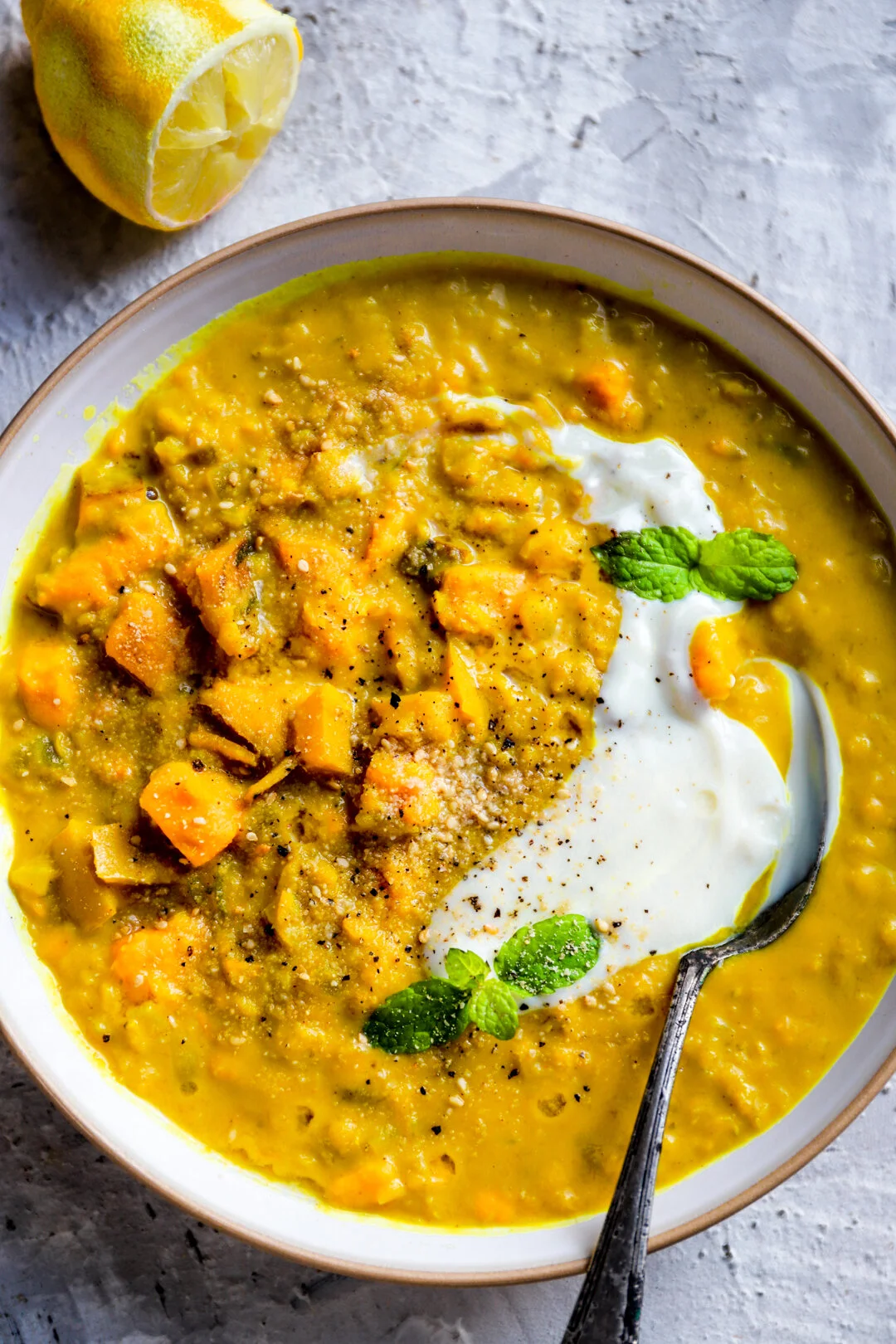 Sweet Potato &amp; Lentil Curry with Curcuma 