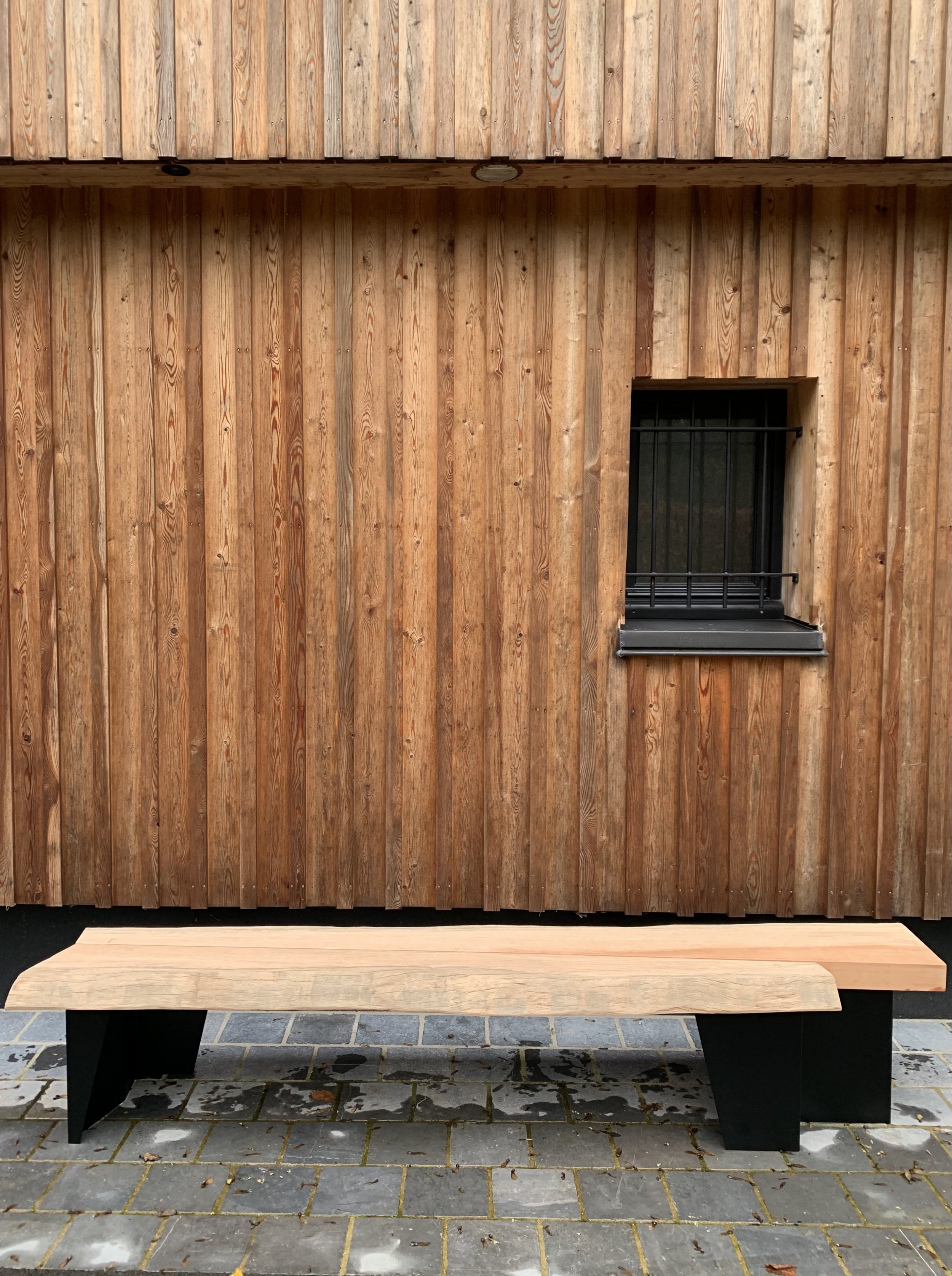 Banc en Sipo massif sur mesure I ROBERTA 2 | YA-Atelier.jpeg