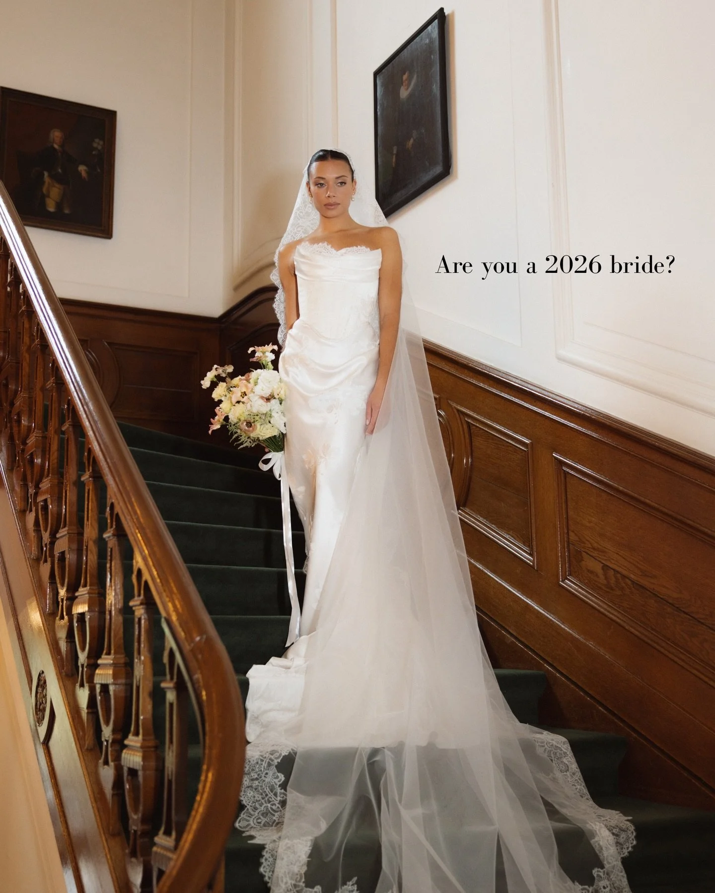 Ga je trouwen in 2026? 🤍 Vanaf mei ben ik in Nederland en fotografeer ik met liefde jullie speciale dag. Ben je benieuwd naar meer informatie? Stuur me gerust een berichtje of email naar info@maerutten.com 💌