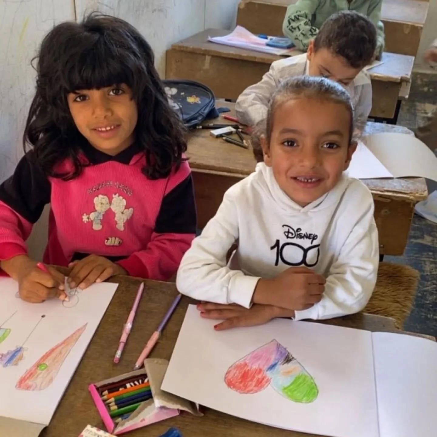 👉 Swipe for happy kids in Jordan! We&rsquo;re over the moon to share that our friends at Tonbridge Calling (a much-loved local festival) that sadly closed this year - chose to give Refugease some of their final funds 💛&nbsp;

Those funds have broug