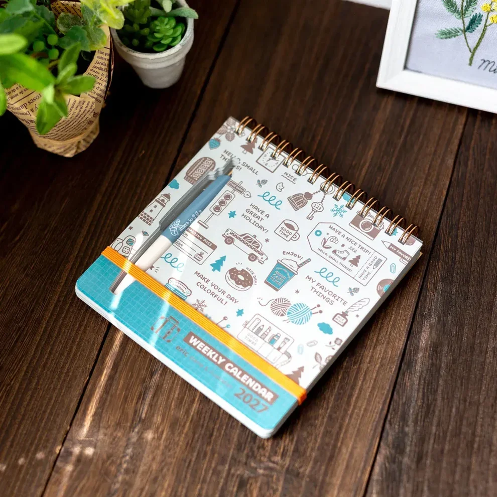 eric-Weekly-Desk-Calendar2.webp