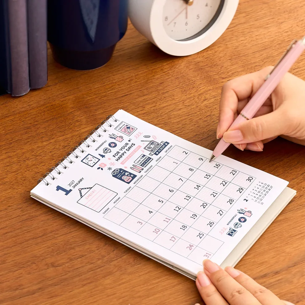 eric-Desk-Calendar10.webp